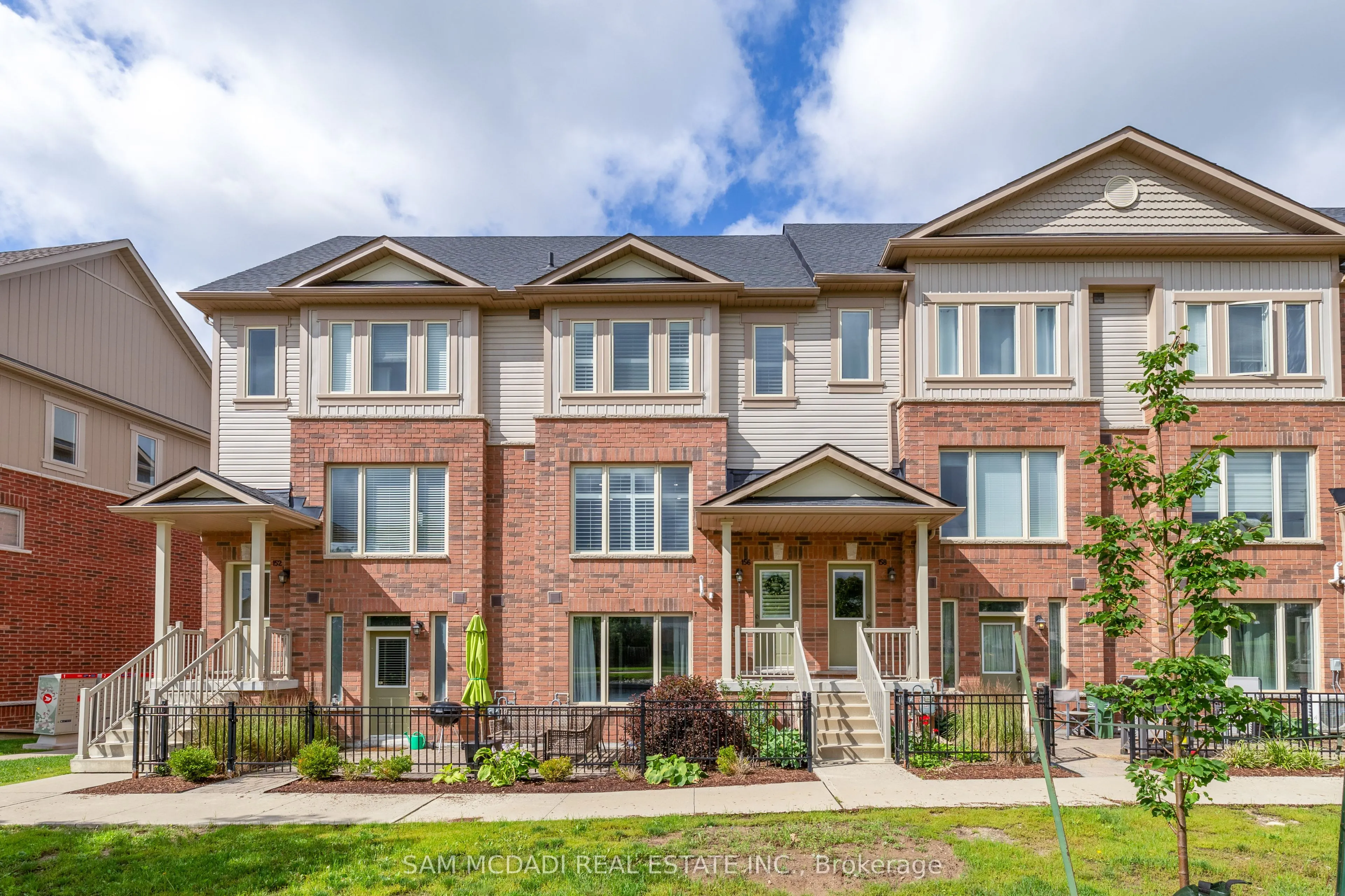 156 Watson Parkway N, #3