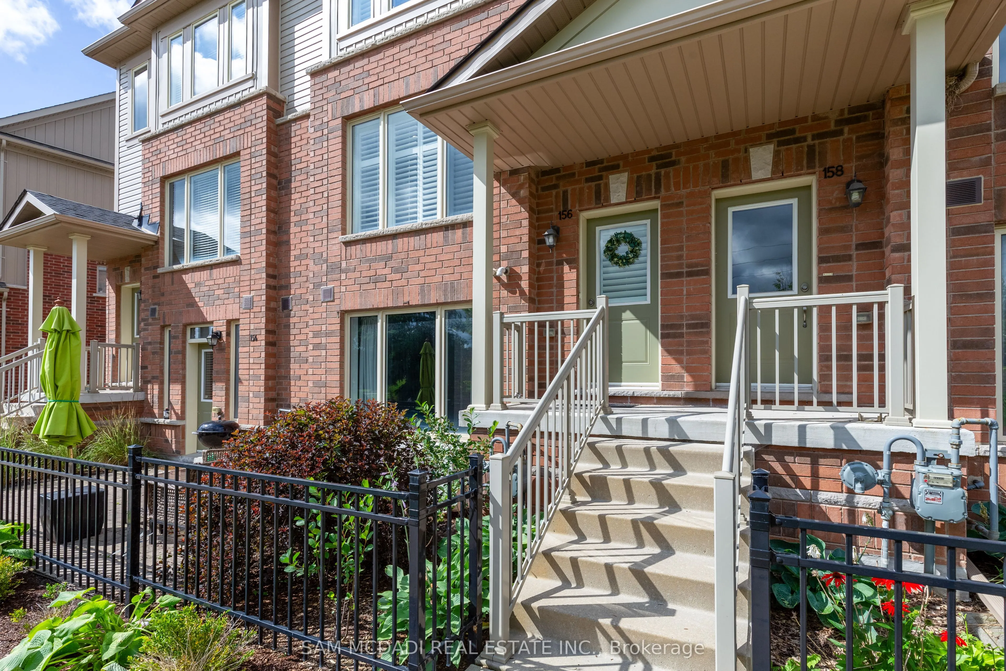 156 Watson Parkway N, #3