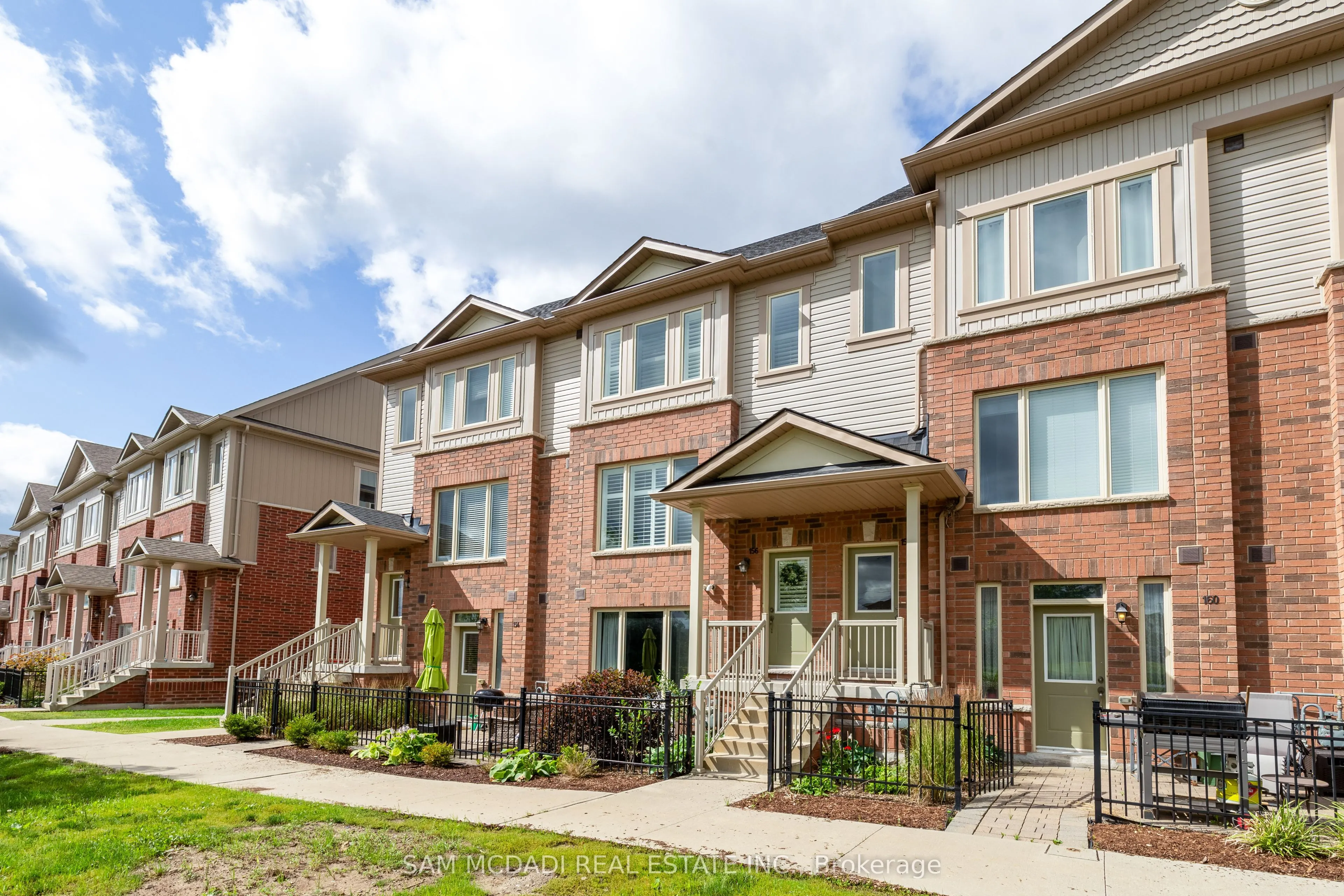 156 Watson Parkway N, #3