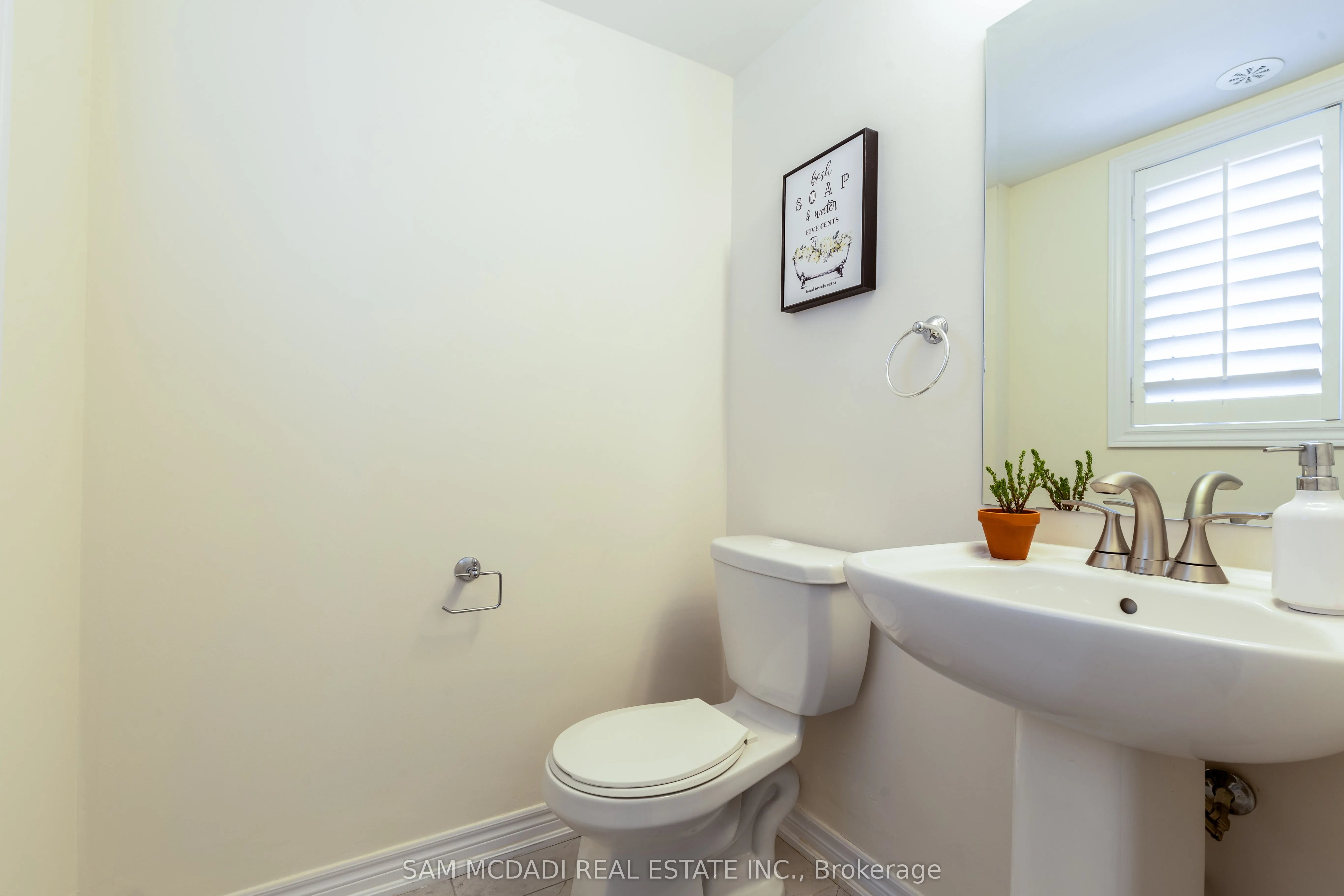 156 Watson Parkway N, #3
