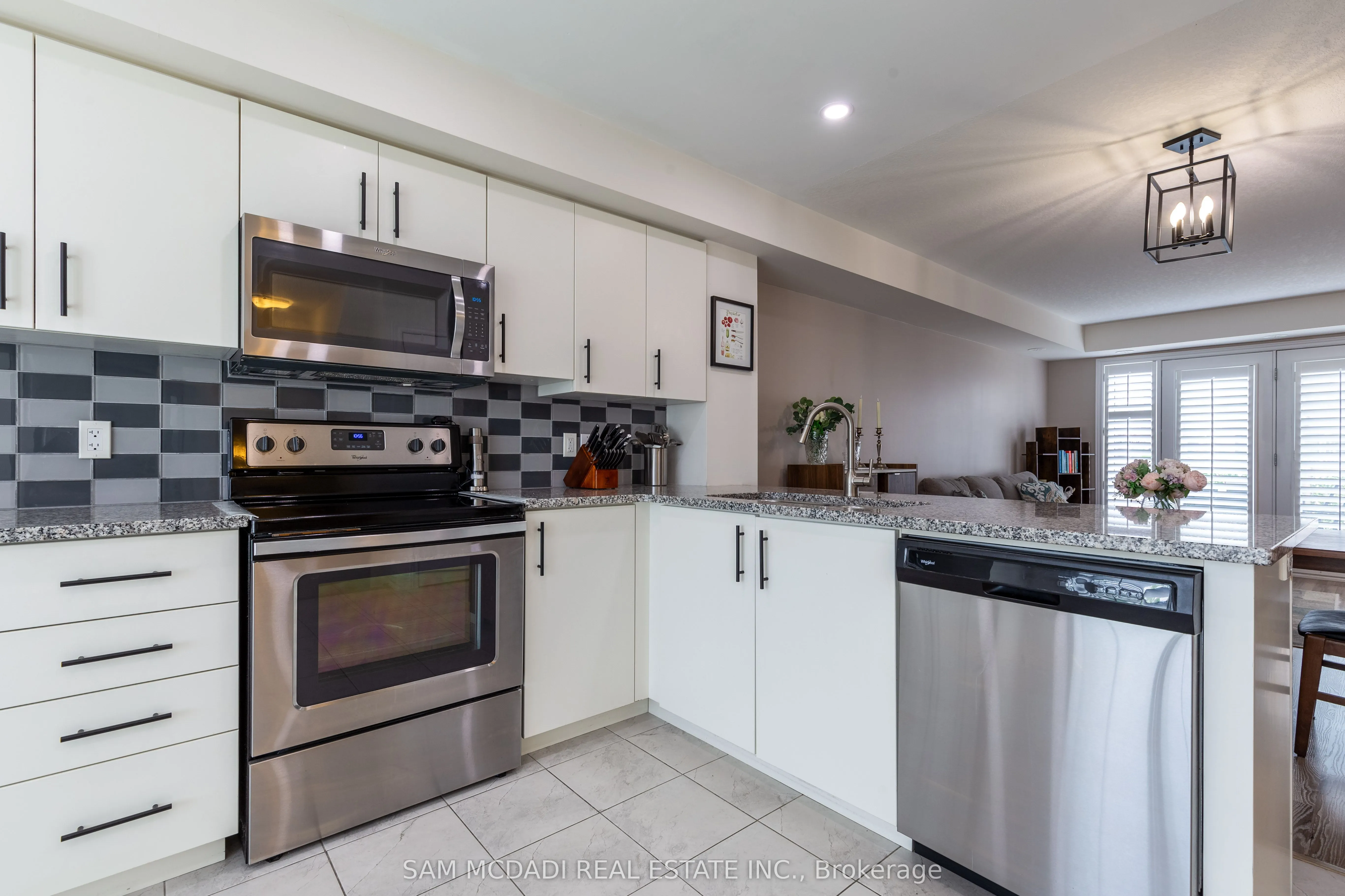 156 Watson Parkway N, #3