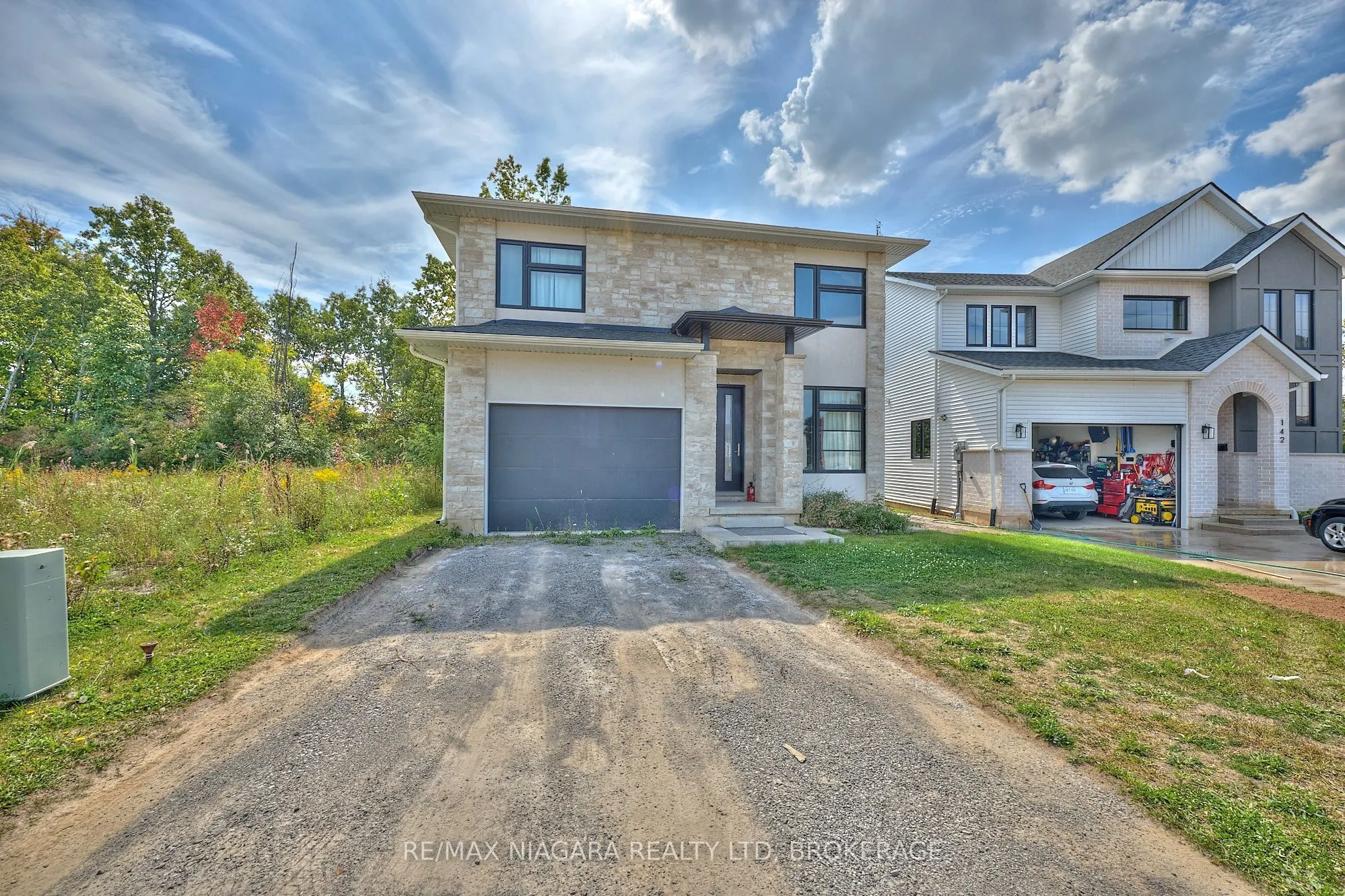 146 Hodgkins Avenue