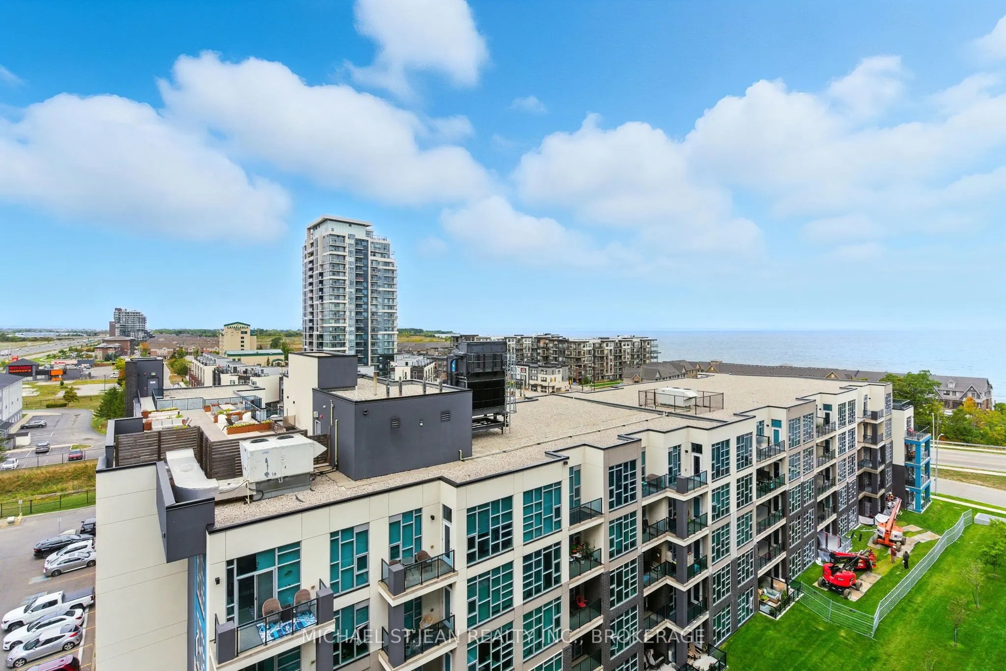 16 Concord Place, #803