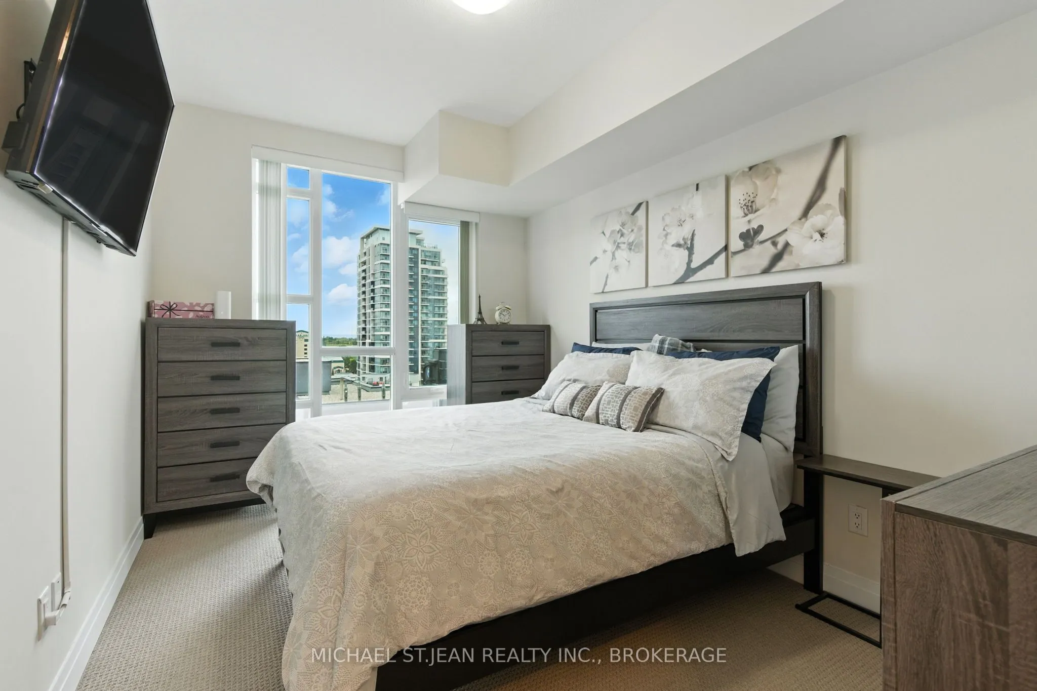 16 Concord Place, #803