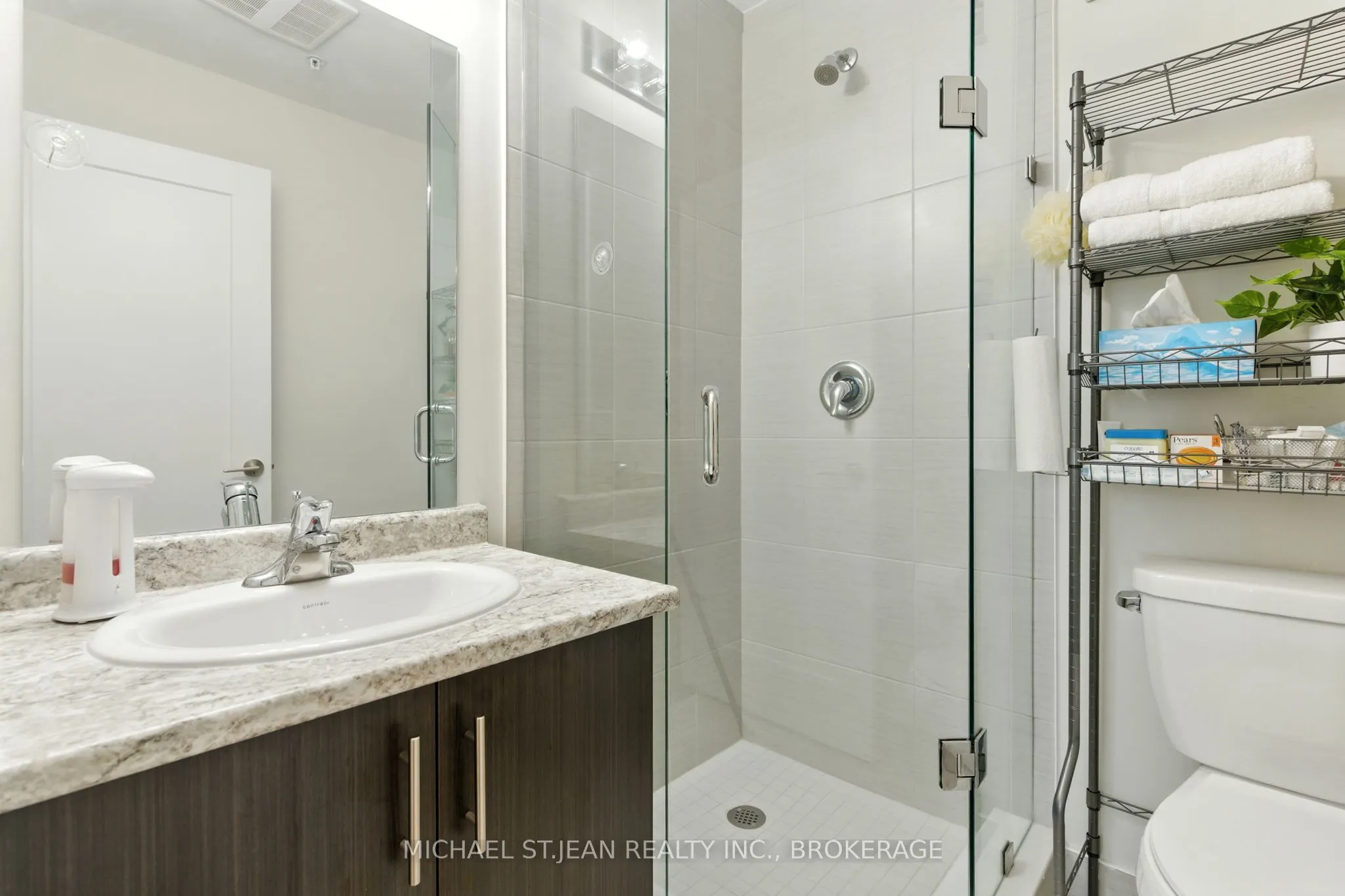 16 Concord Place, #803