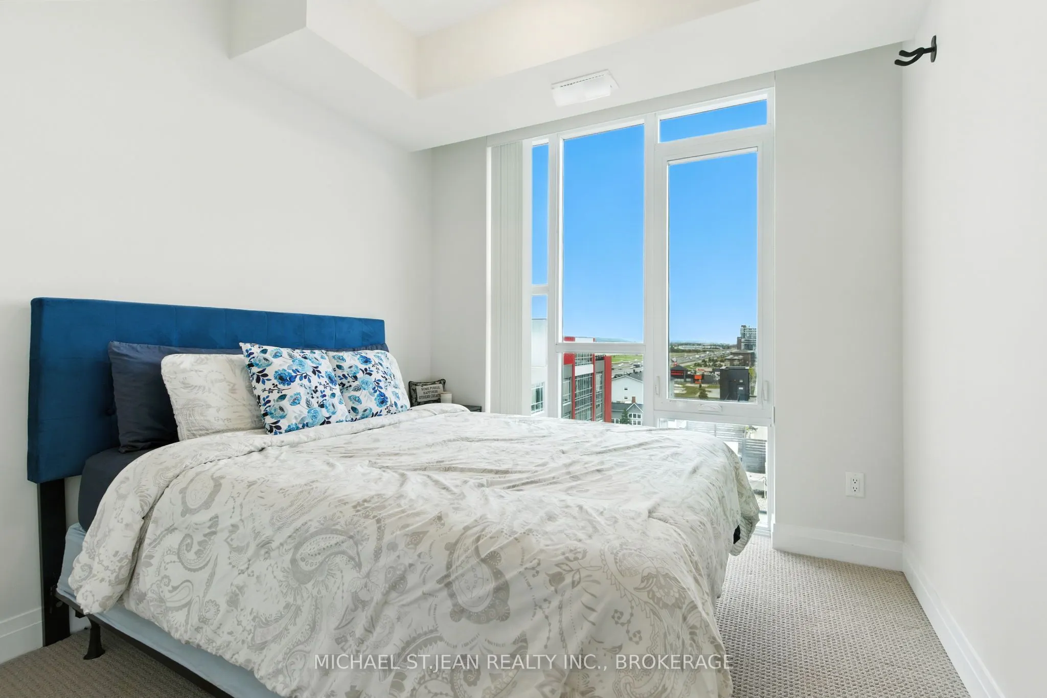 16 Concord Place, #803