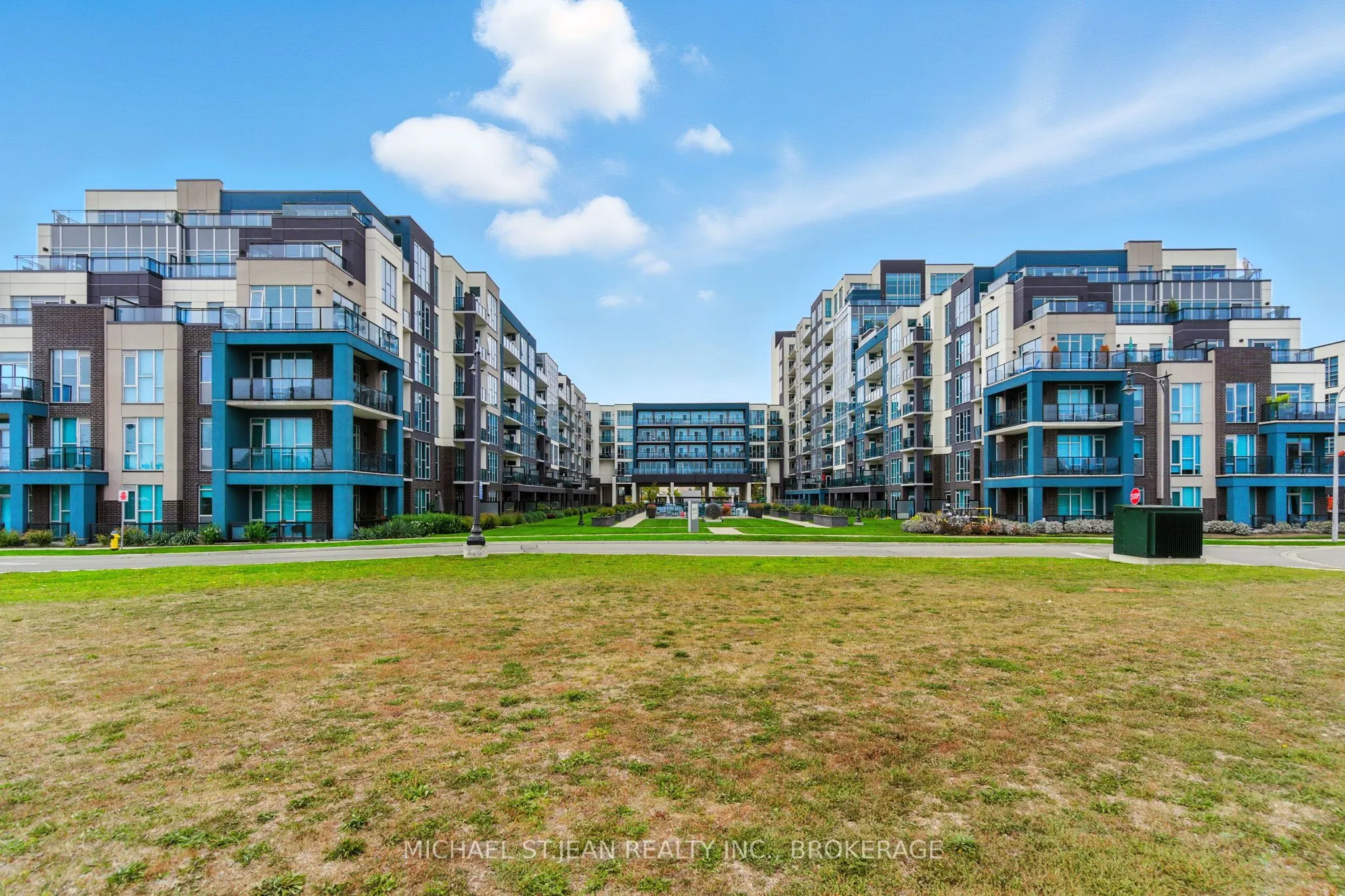 16 Concord Place, #803