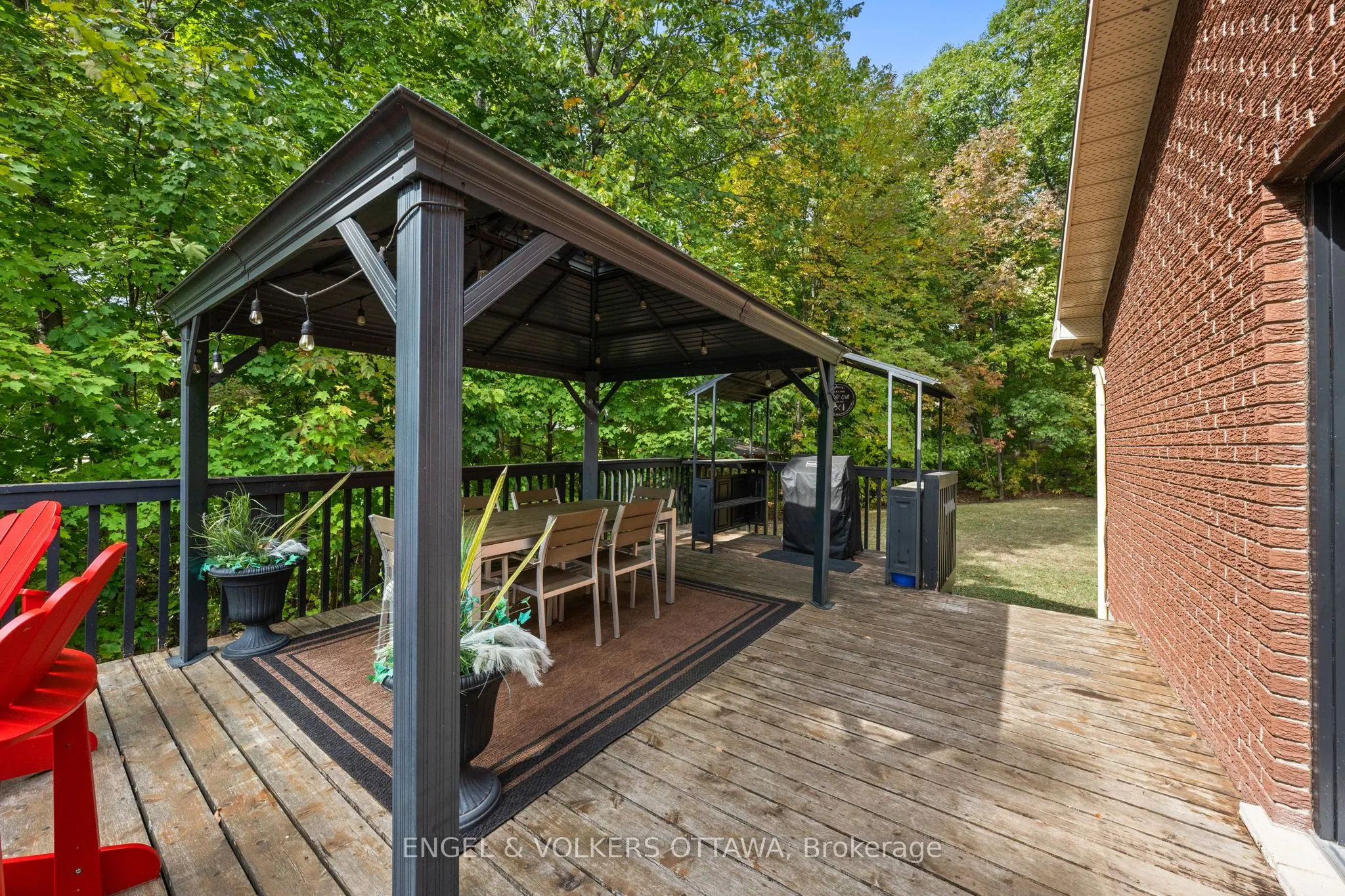 329 Kennedy Road