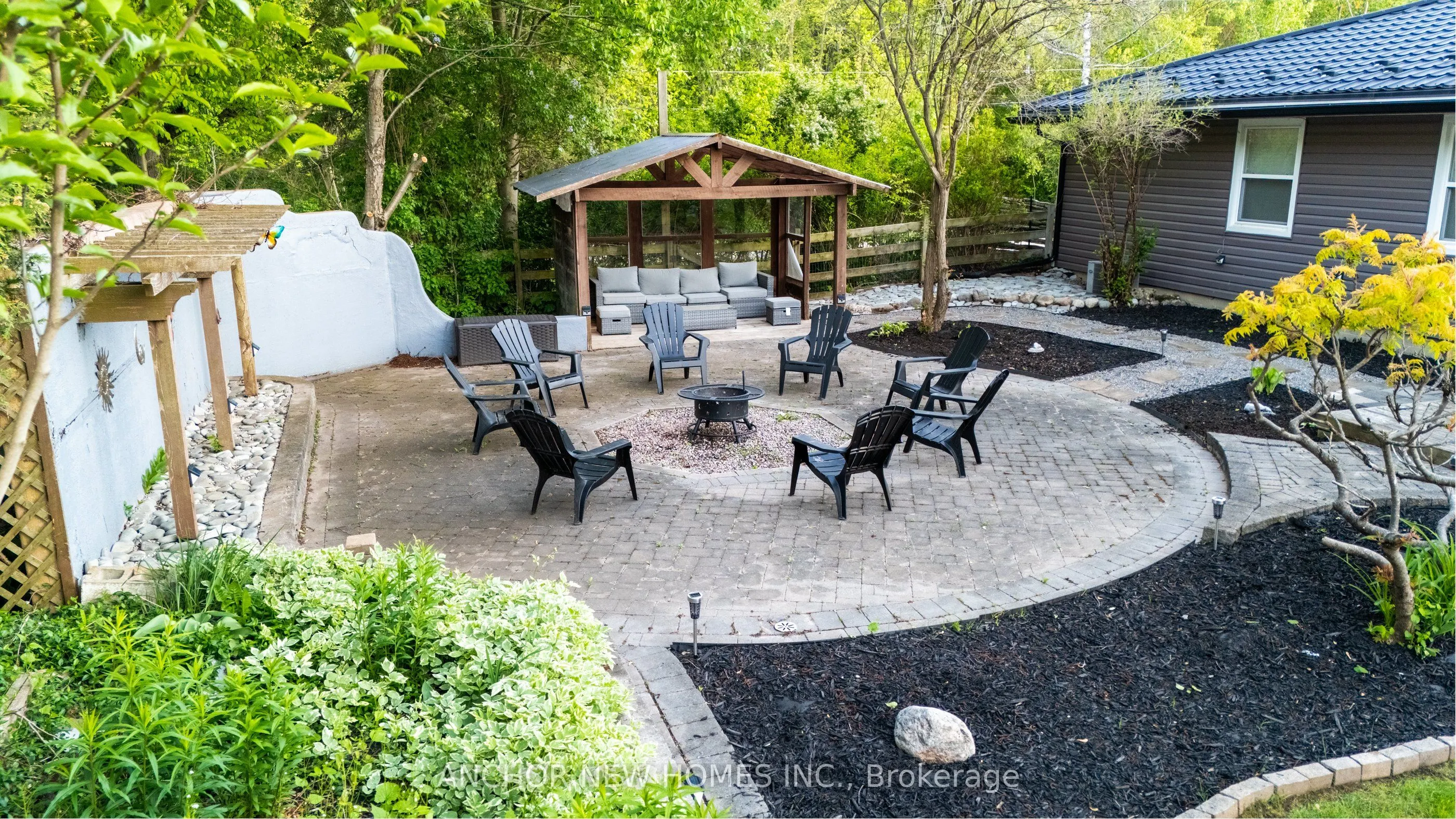 403137 ROBINSON Road