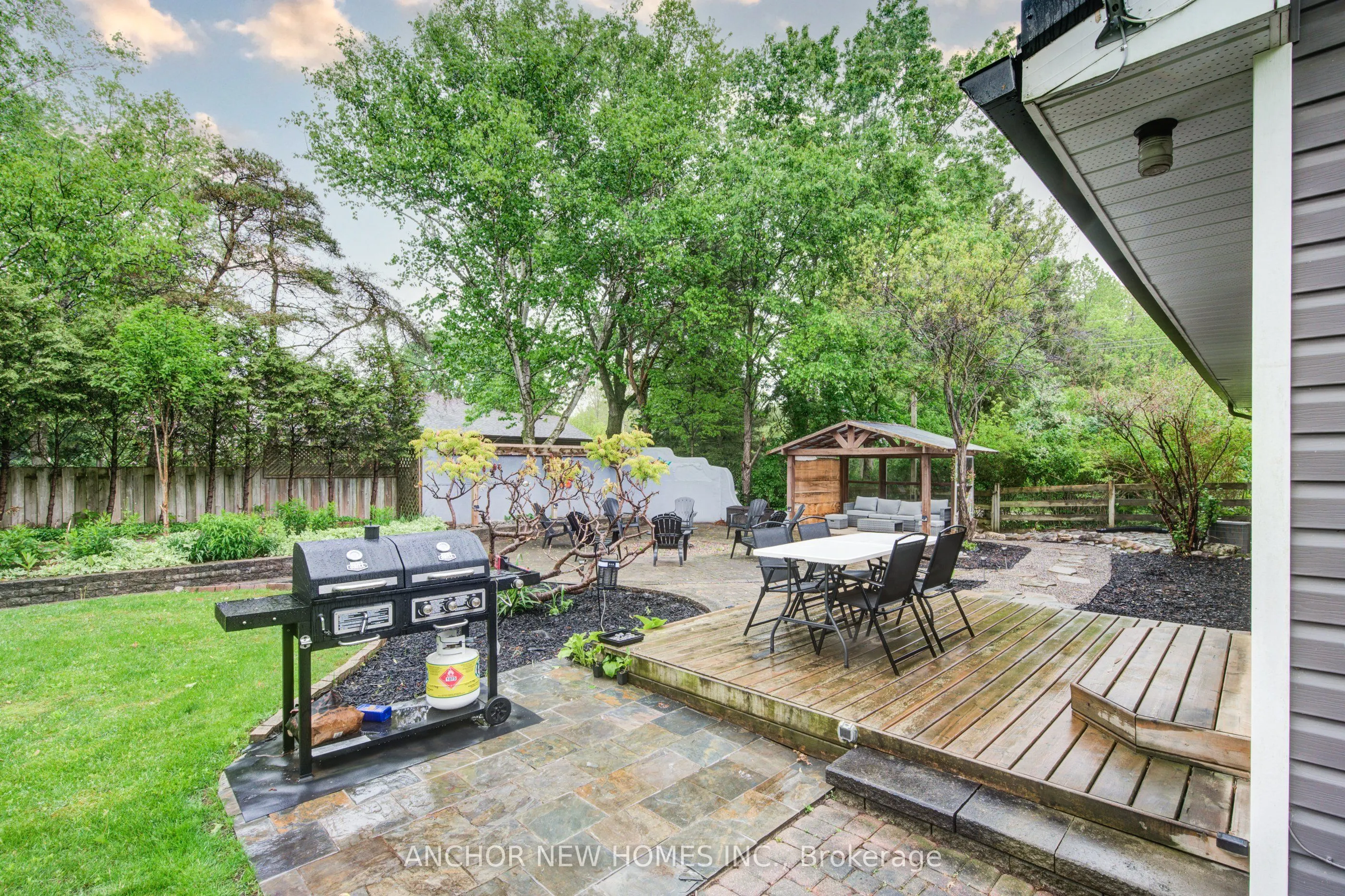 403137 ROBINSON Road