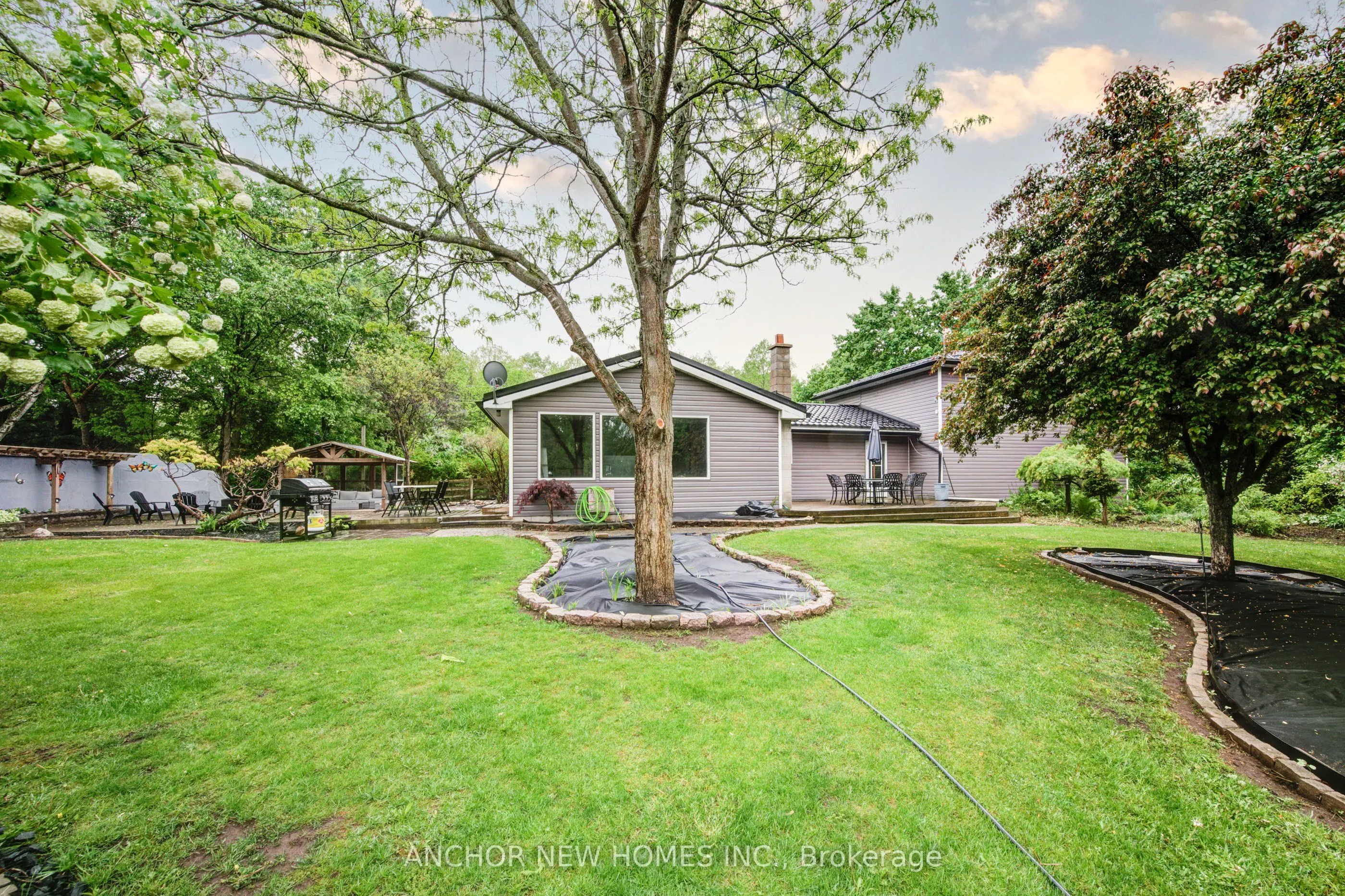 403137 ROBINSON Road