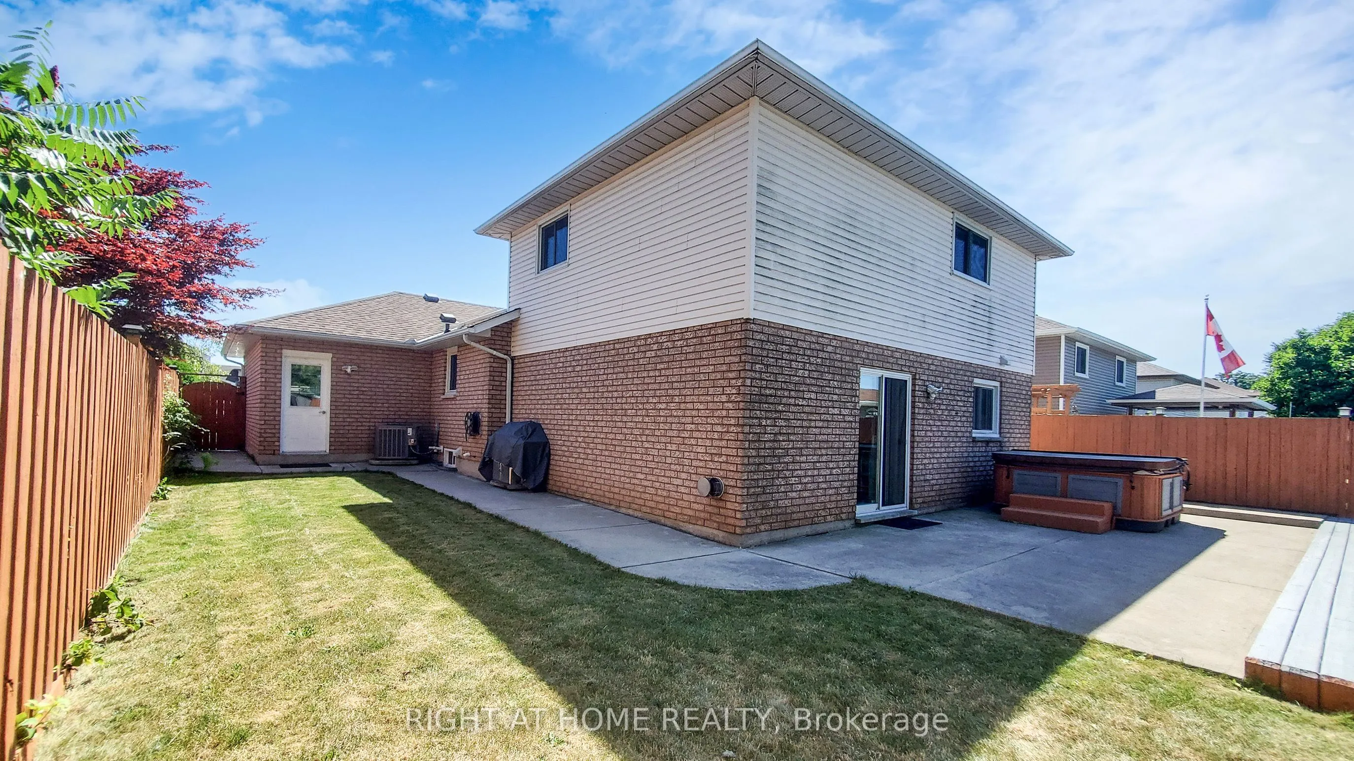 183 Alderlea Avenue