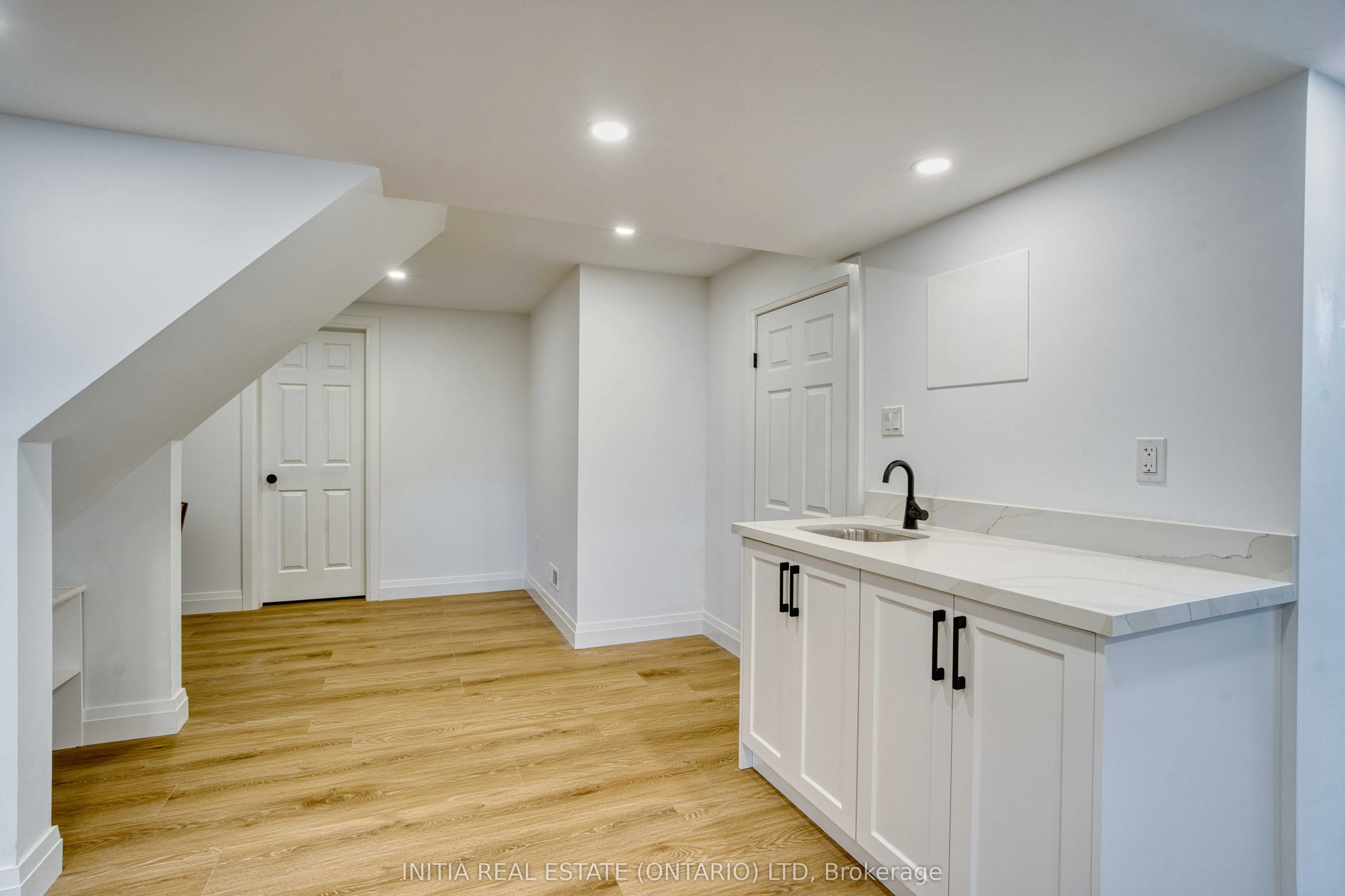 2021 Lumb Court