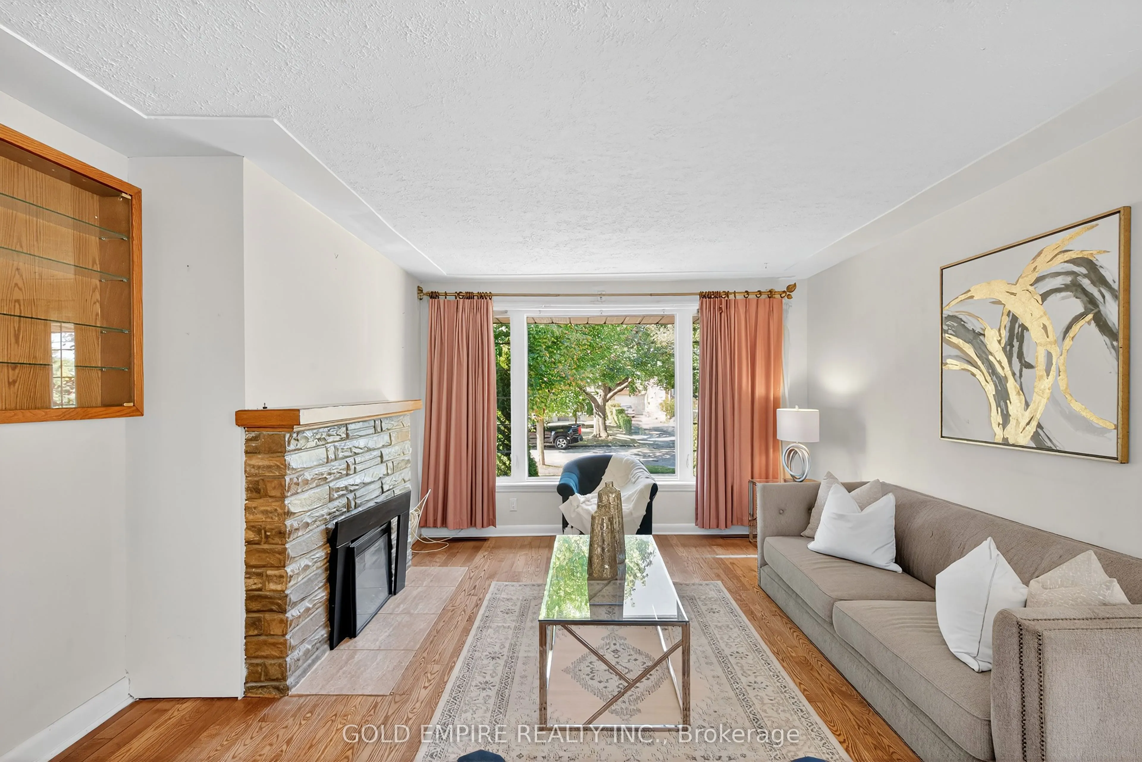 362 Avondale Road