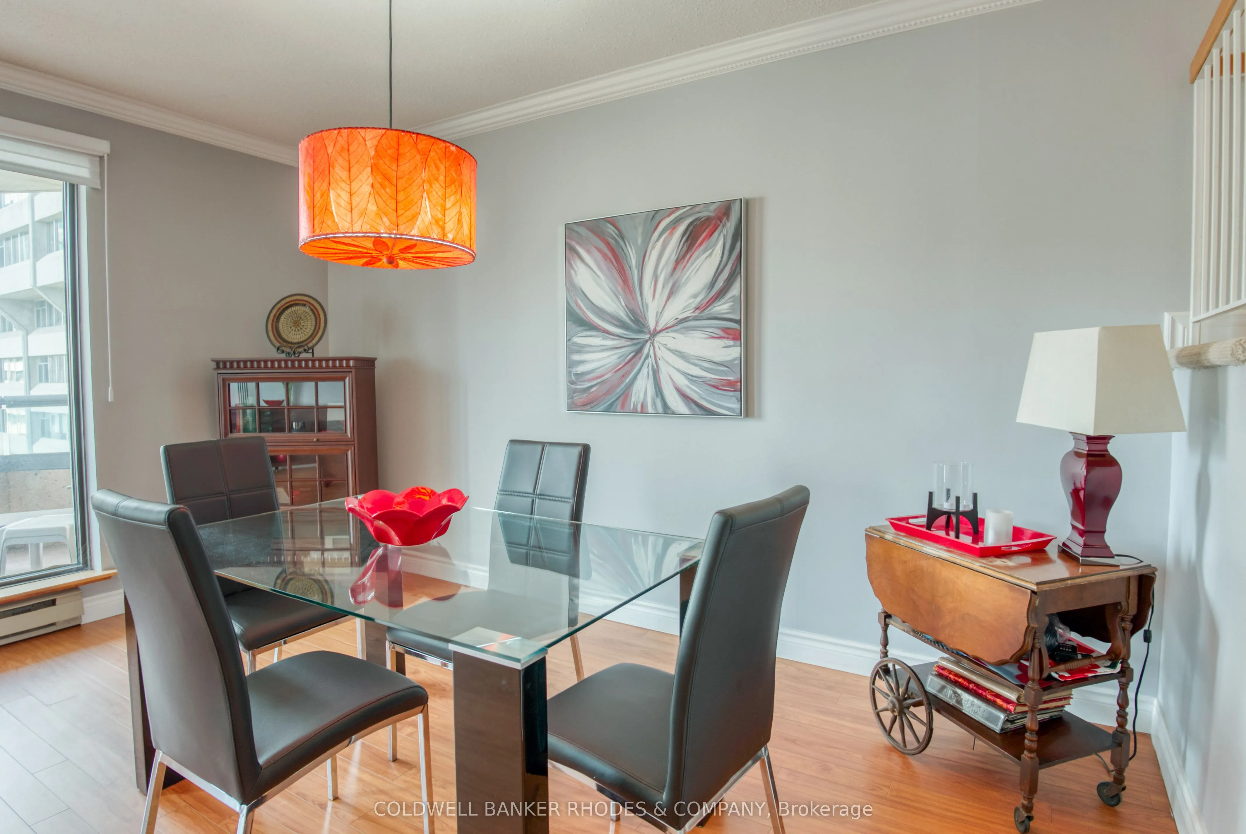 556 Laurier Avenue W, #1105