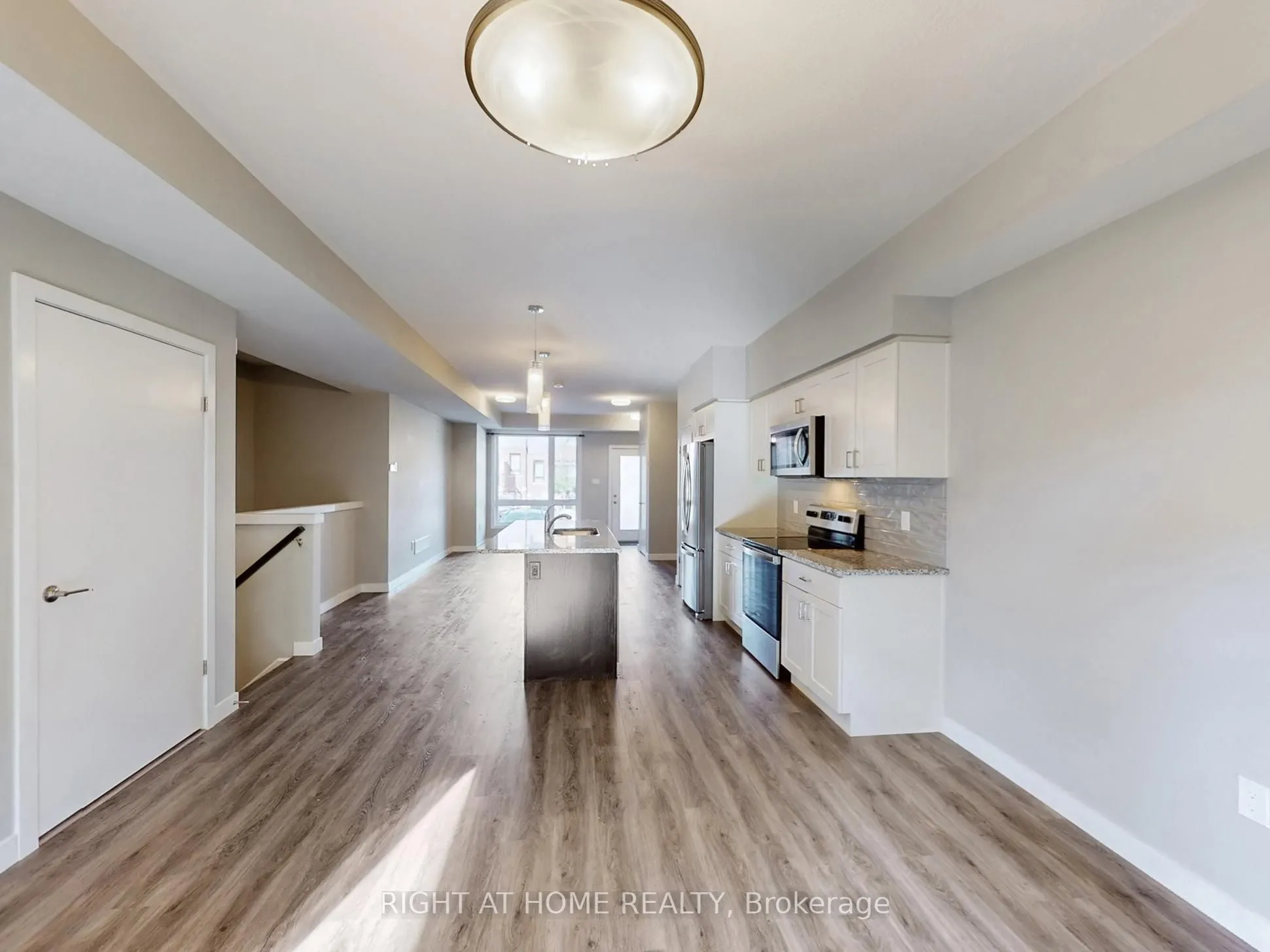83 Beechwood Avenue, #07
