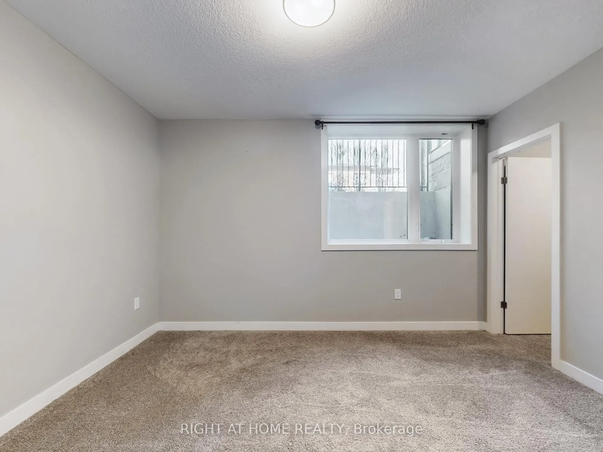83 Beechwood Avenue, #07