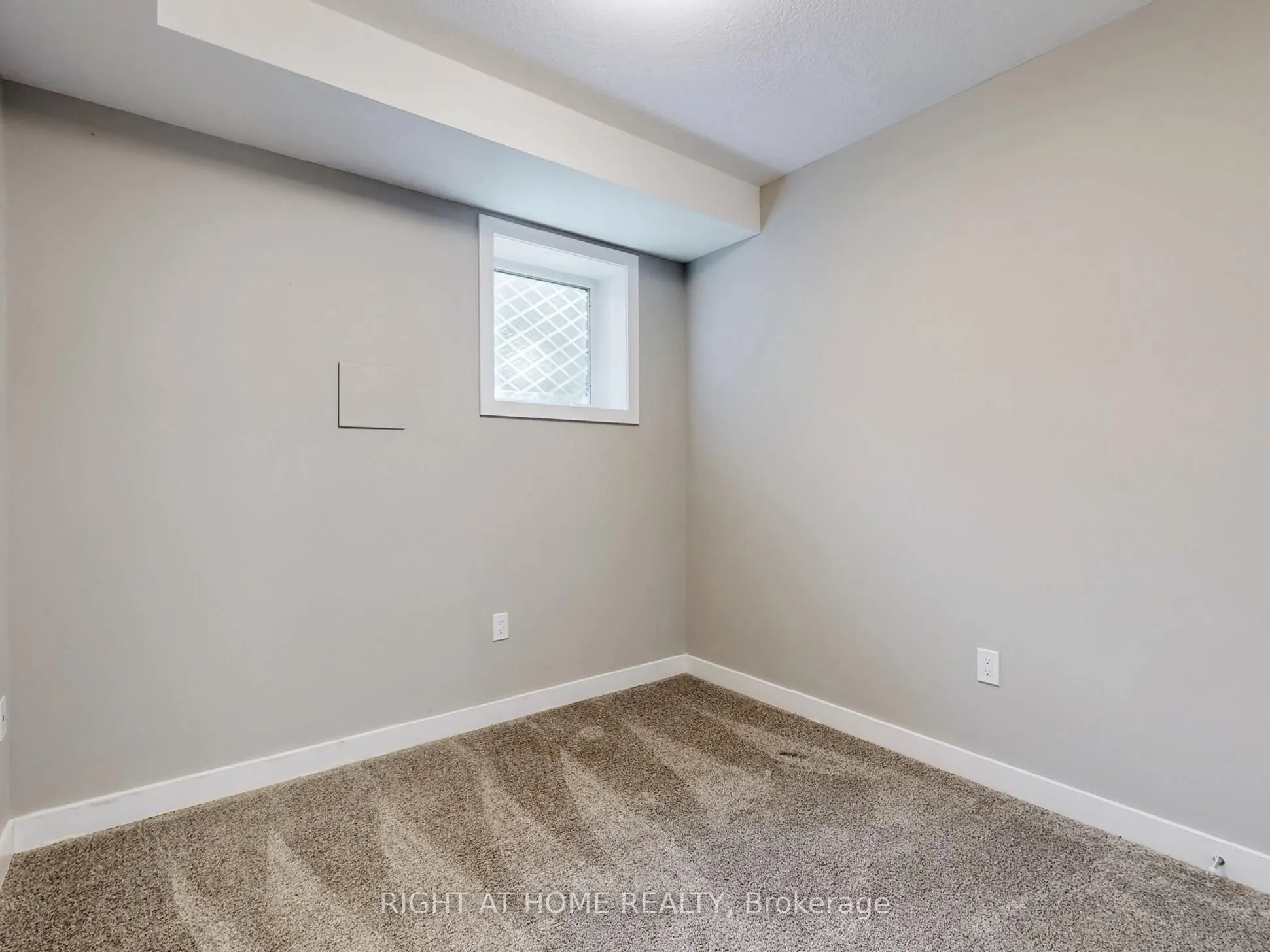 83 Beechwood Avenue, #07