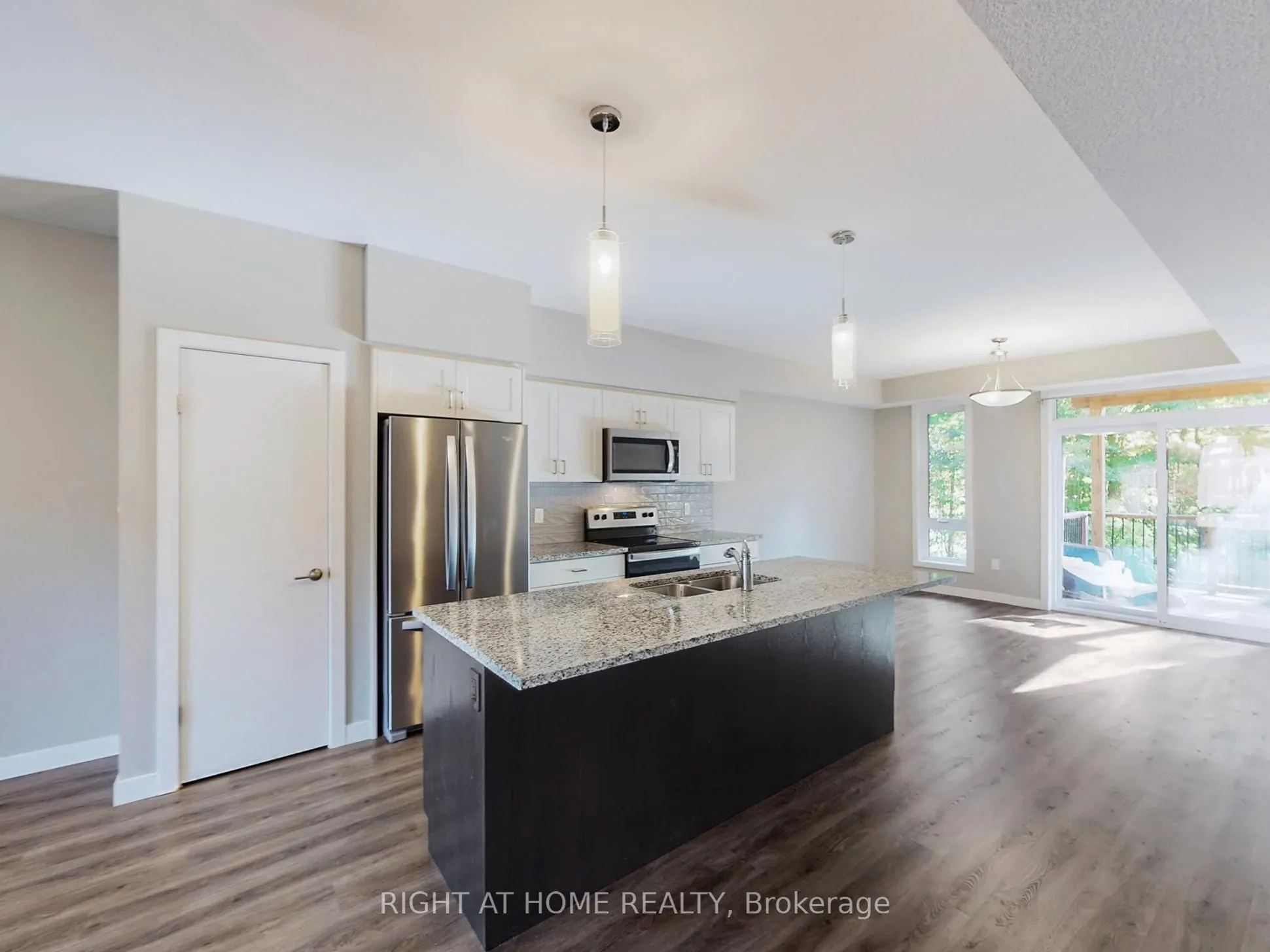 83 Beechwood Avenue, #07
