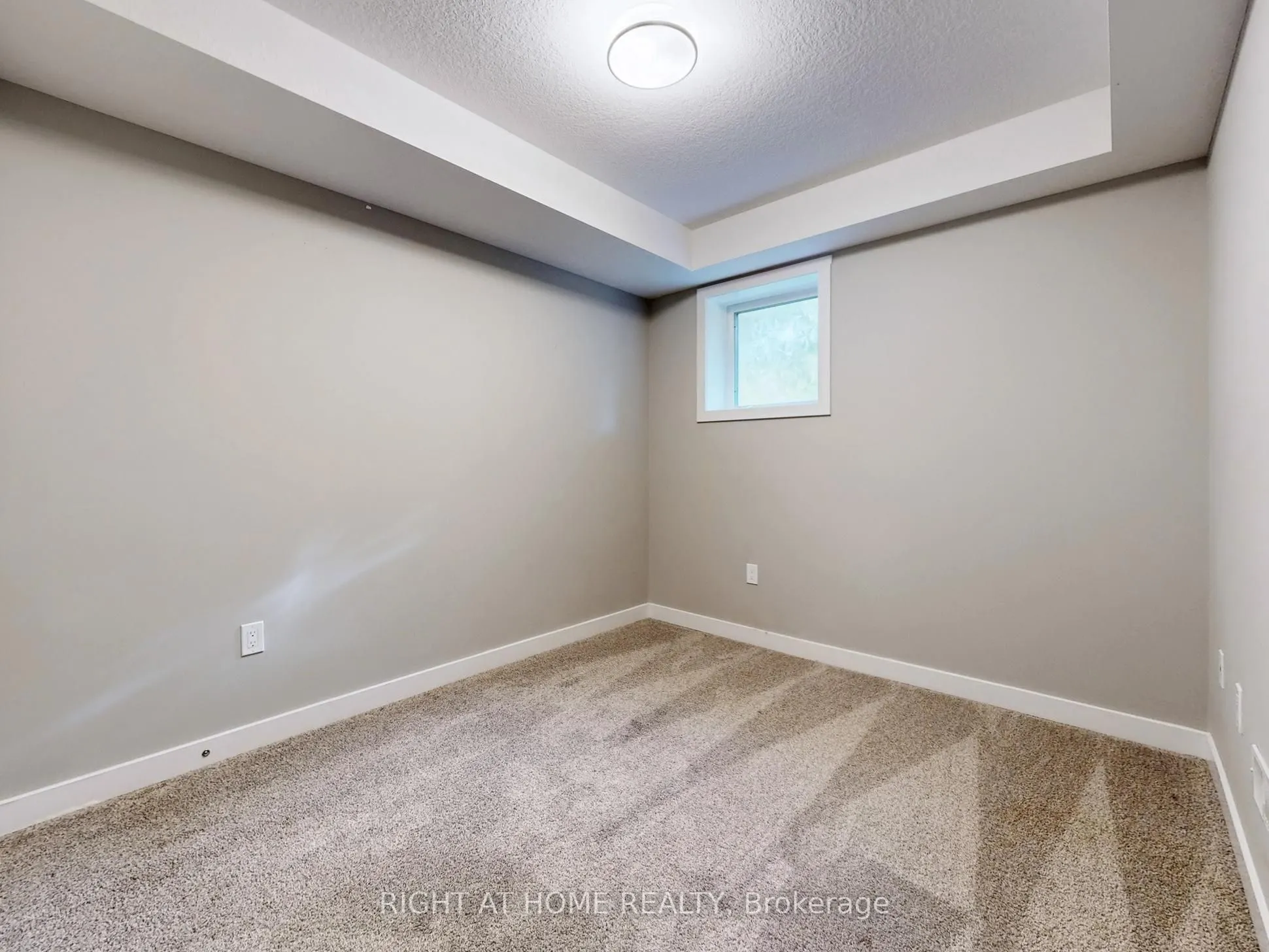 83 Beechwood Avenue, #07