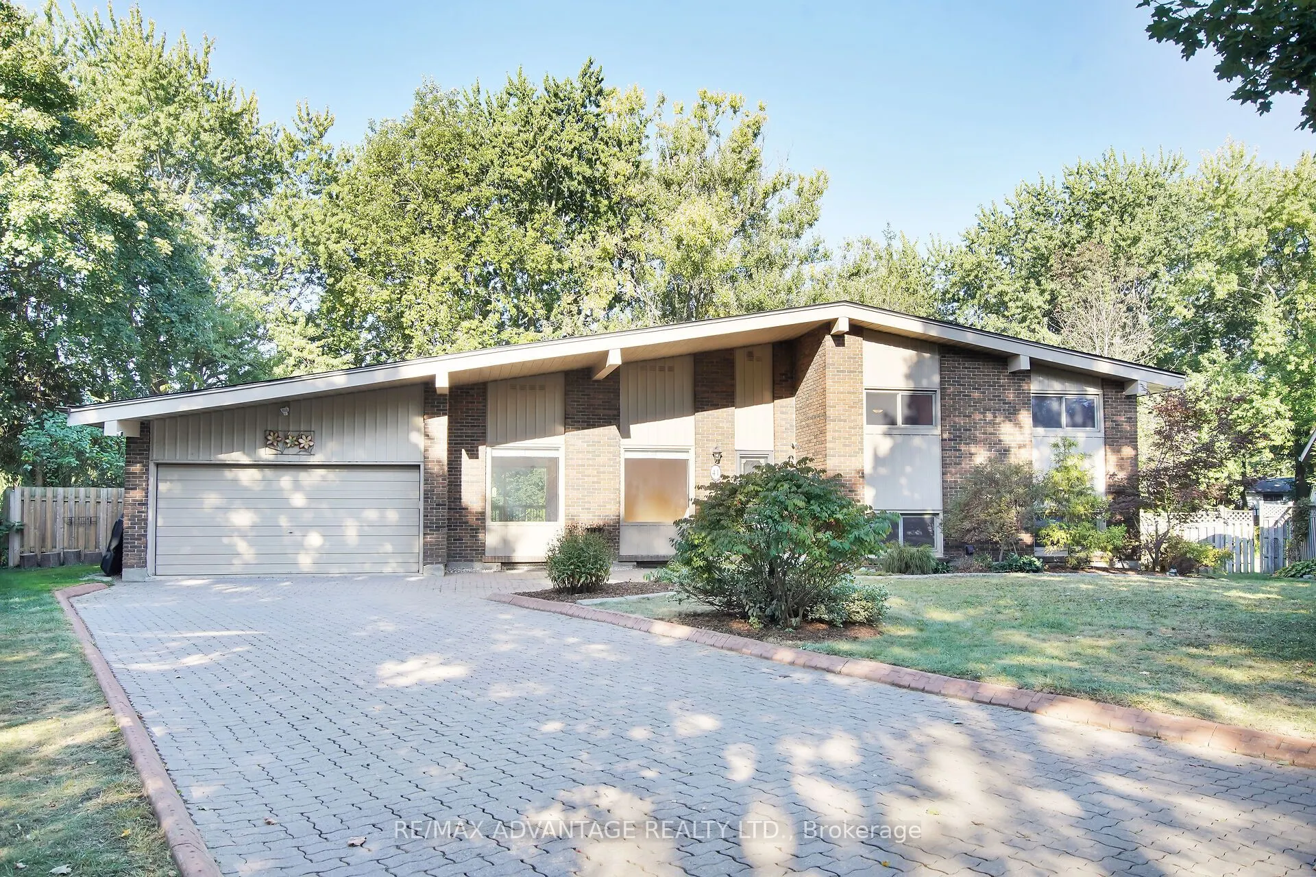 41 Queen Anne Circle