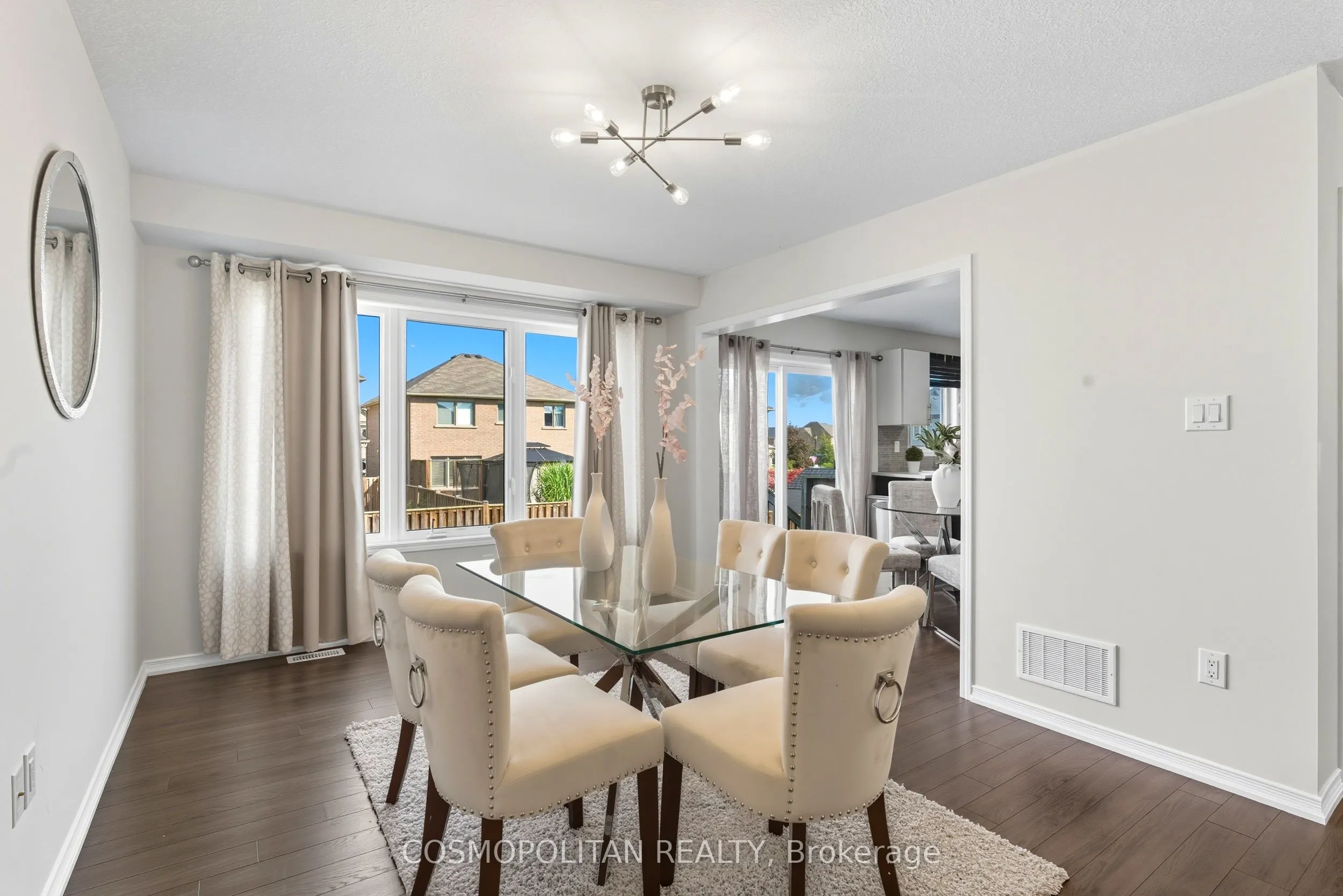 7704 Cottonwood Drive