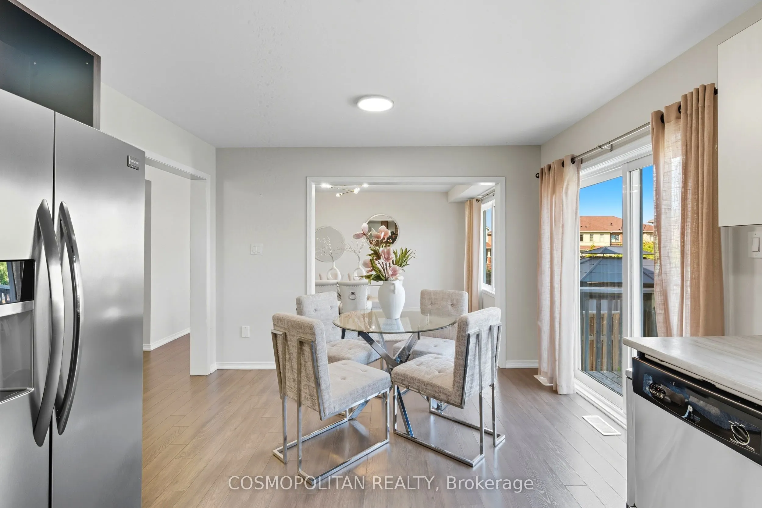 7704 Cottonwood Drive
