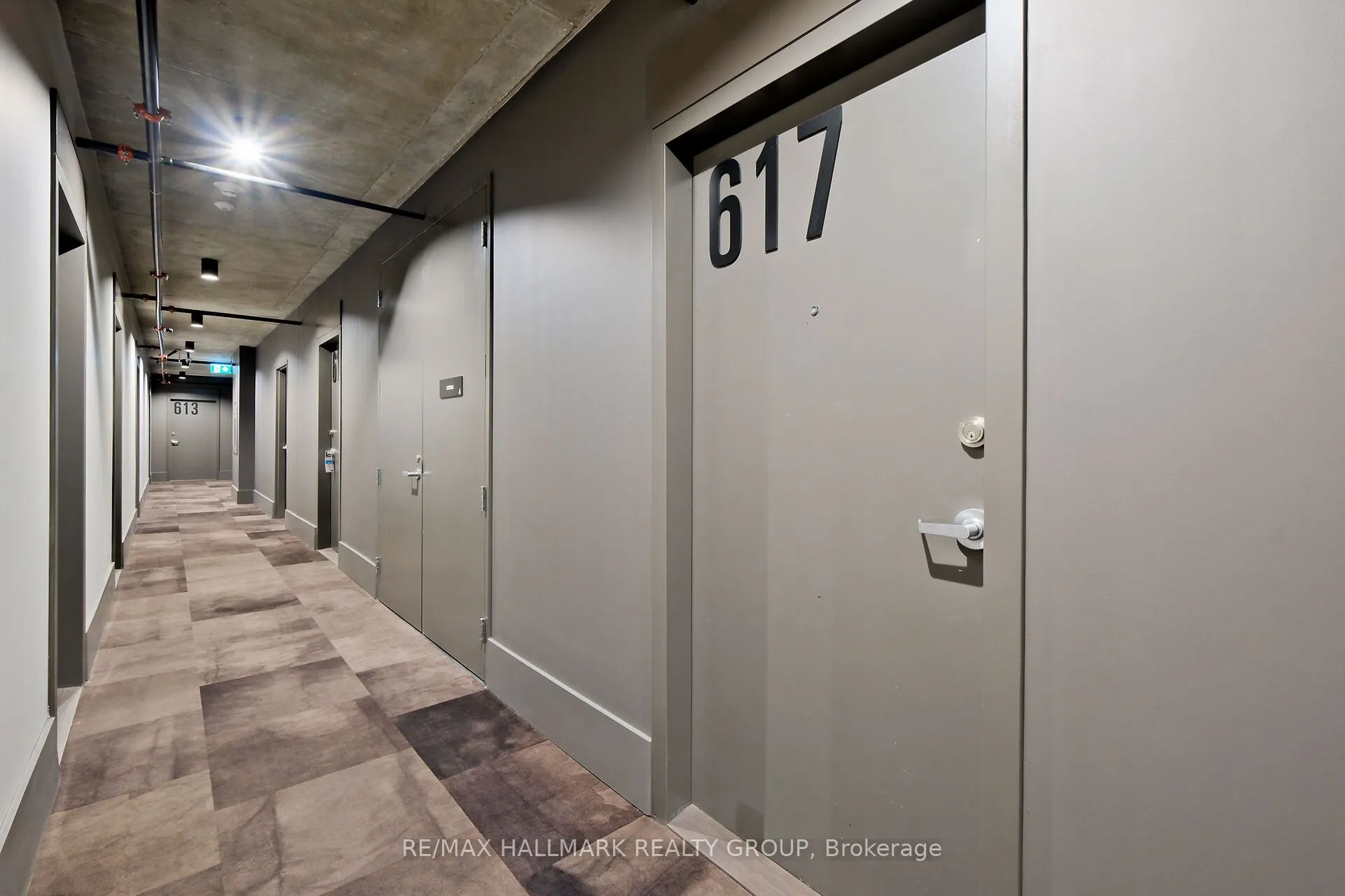10 James Street, #617