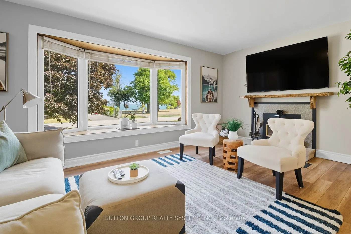 83 Lakeside Drive