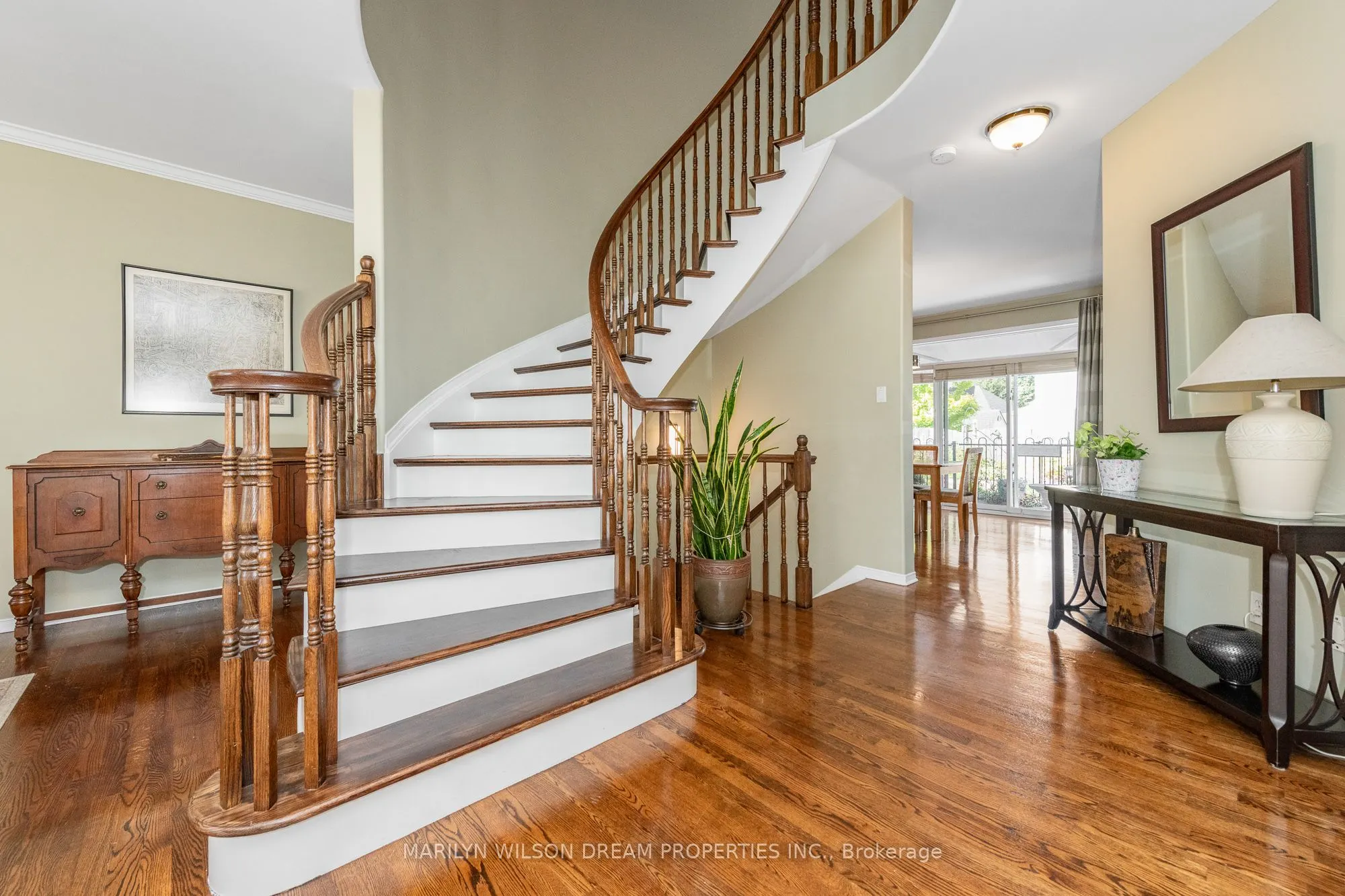 12 Greenpointe Drive