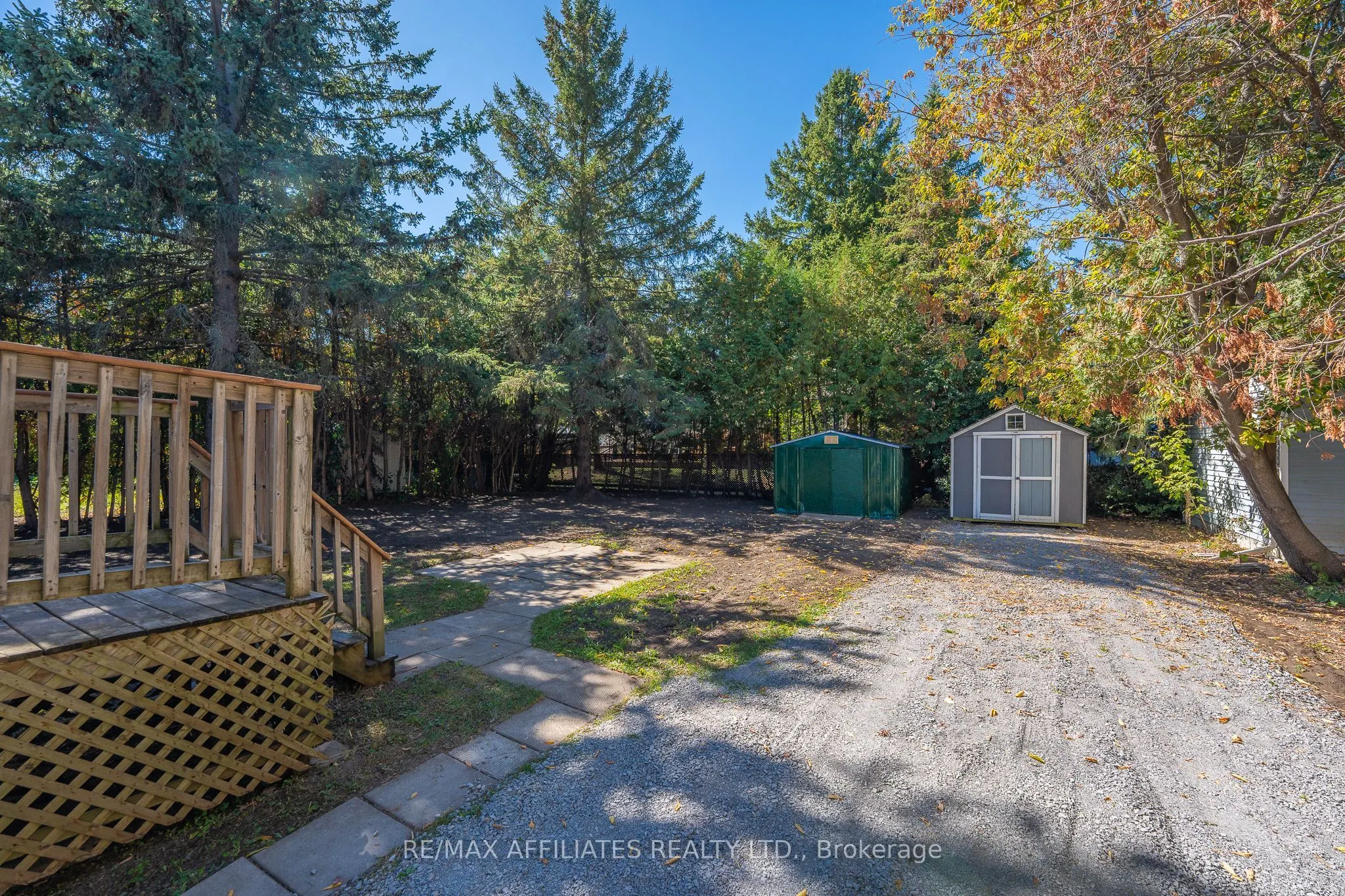 5 Fringewood Drive