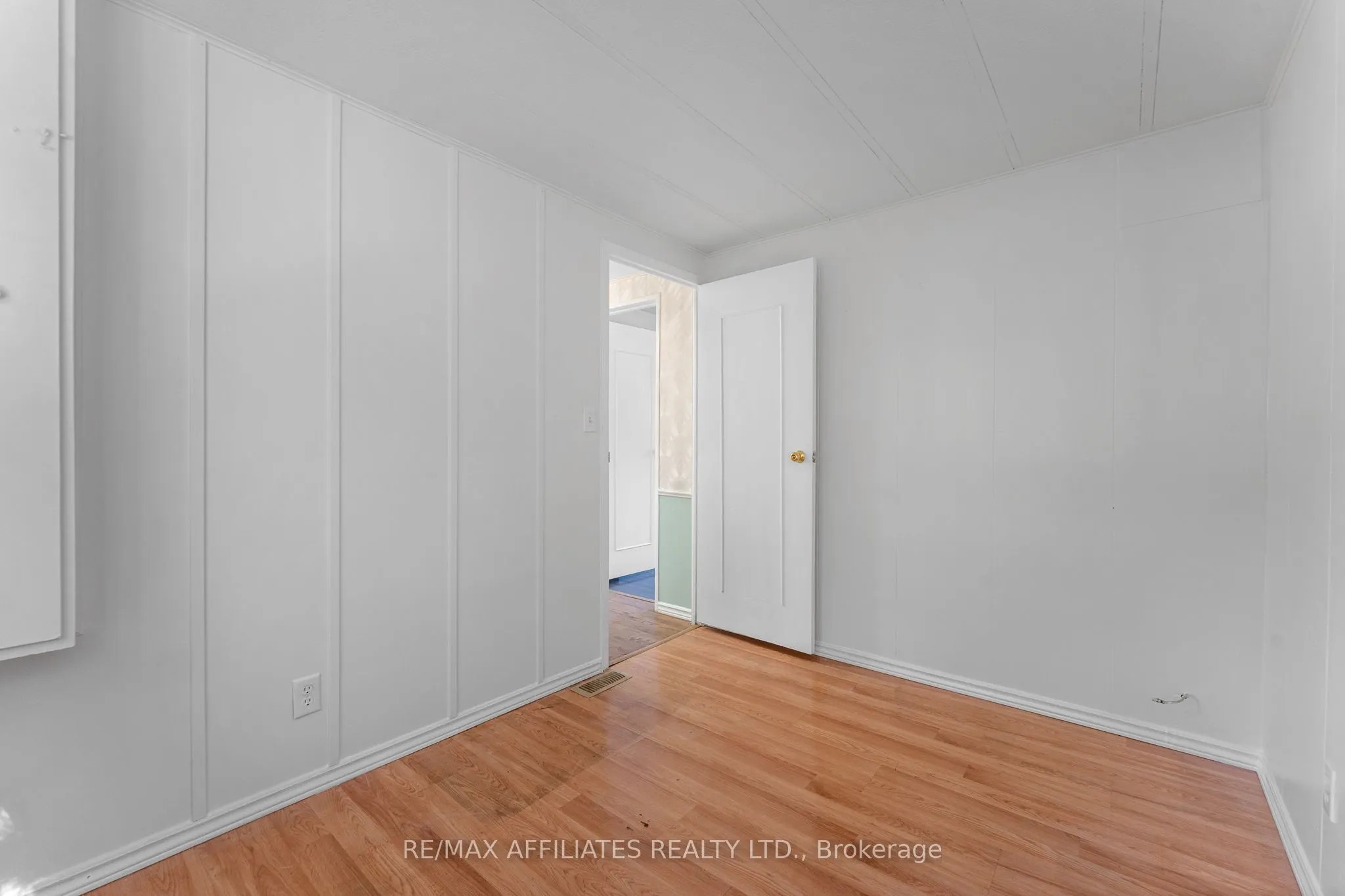 5 Fringewood Drive