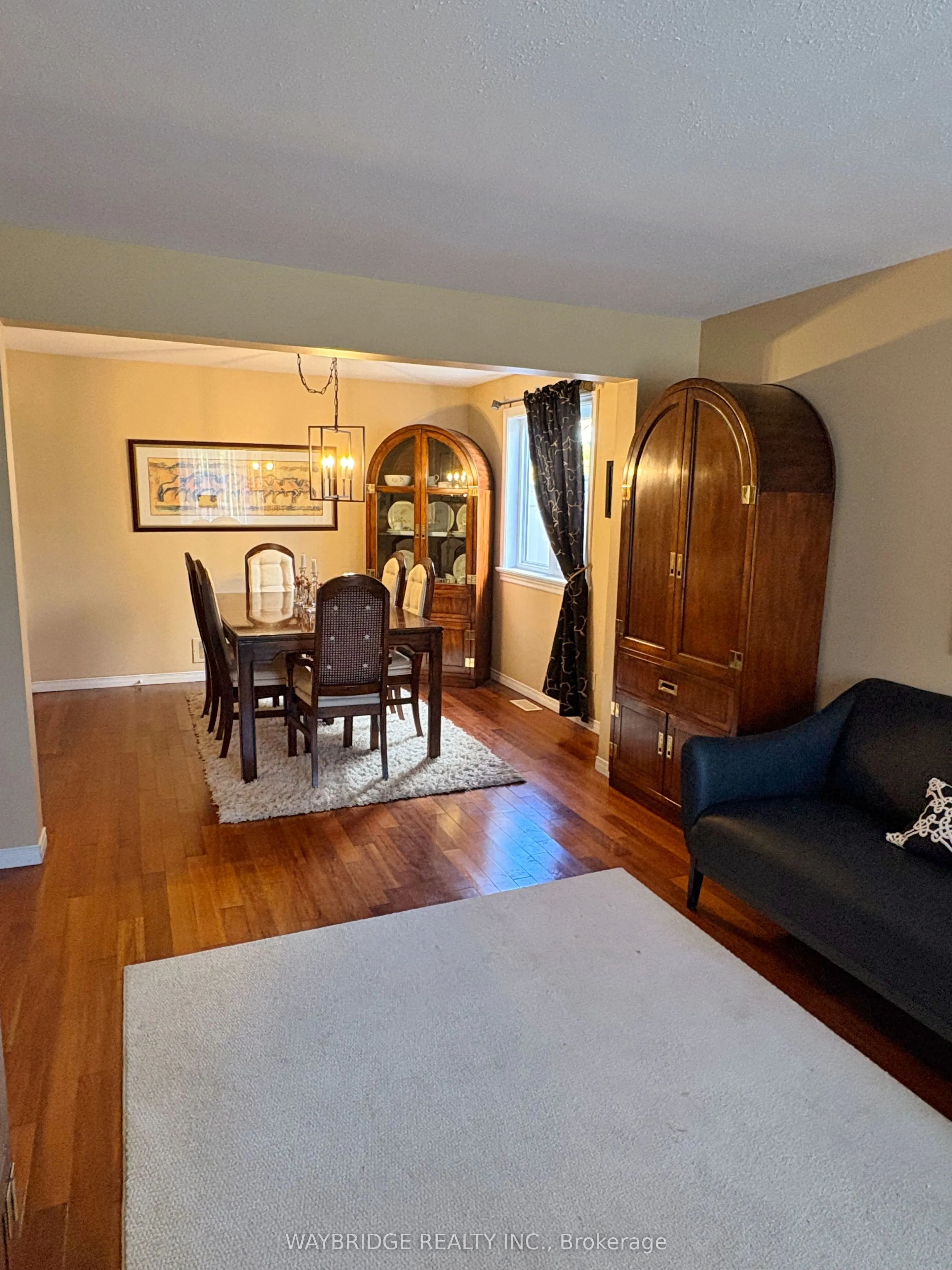 27 Chatham Gardens