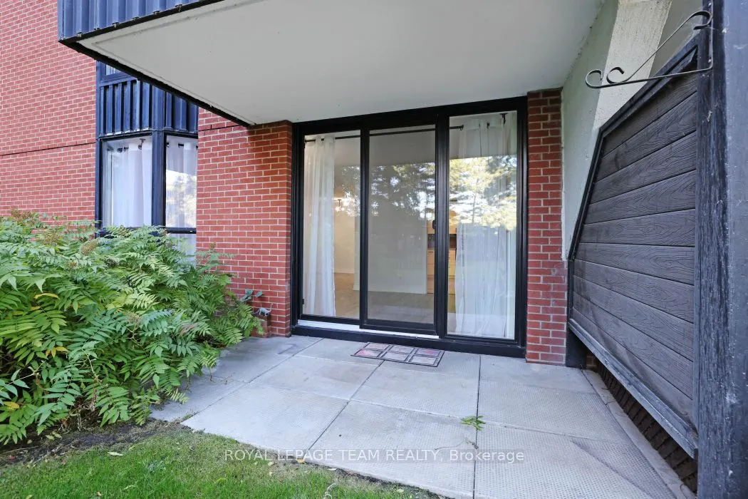 2951 Riverside Drive, #113