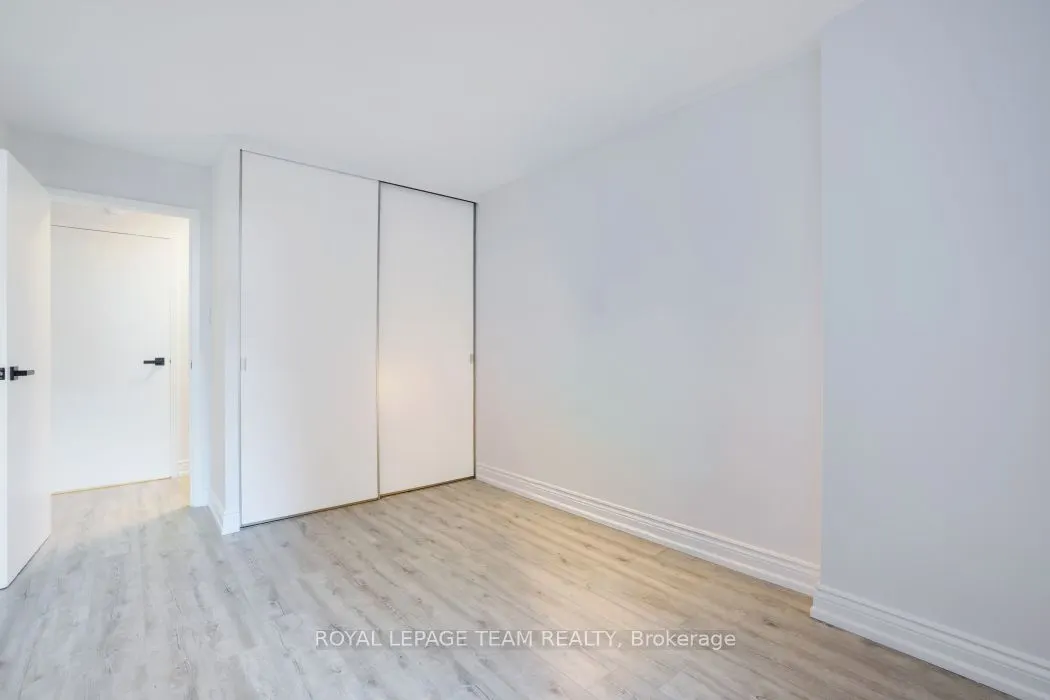 2951 Riverside Drive, #113