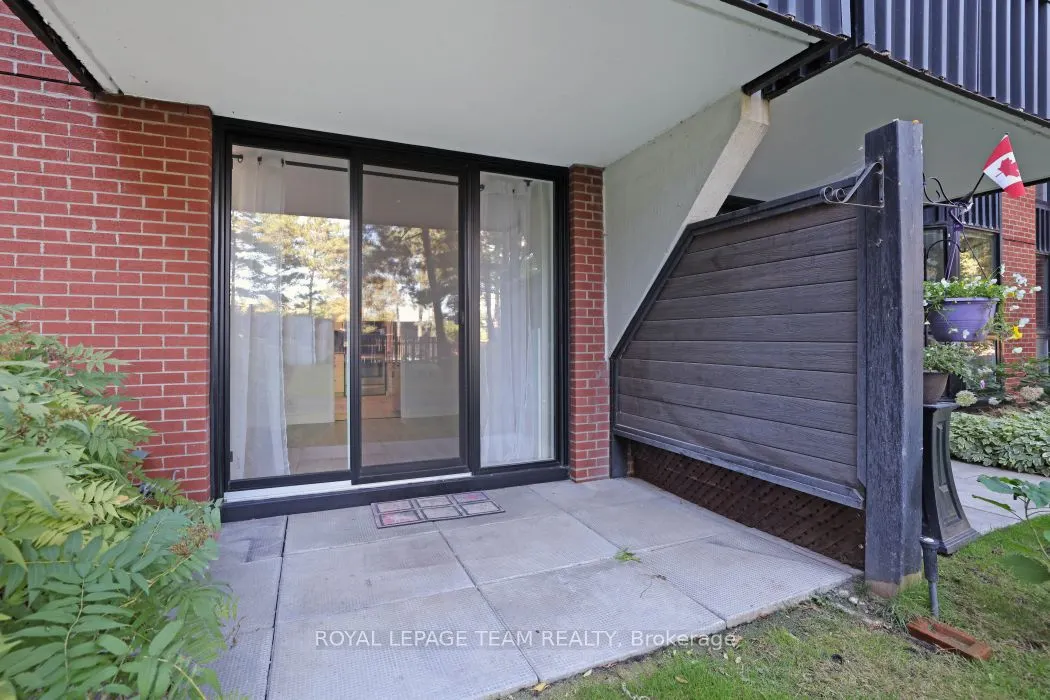 2951 Riverside Drive, #113