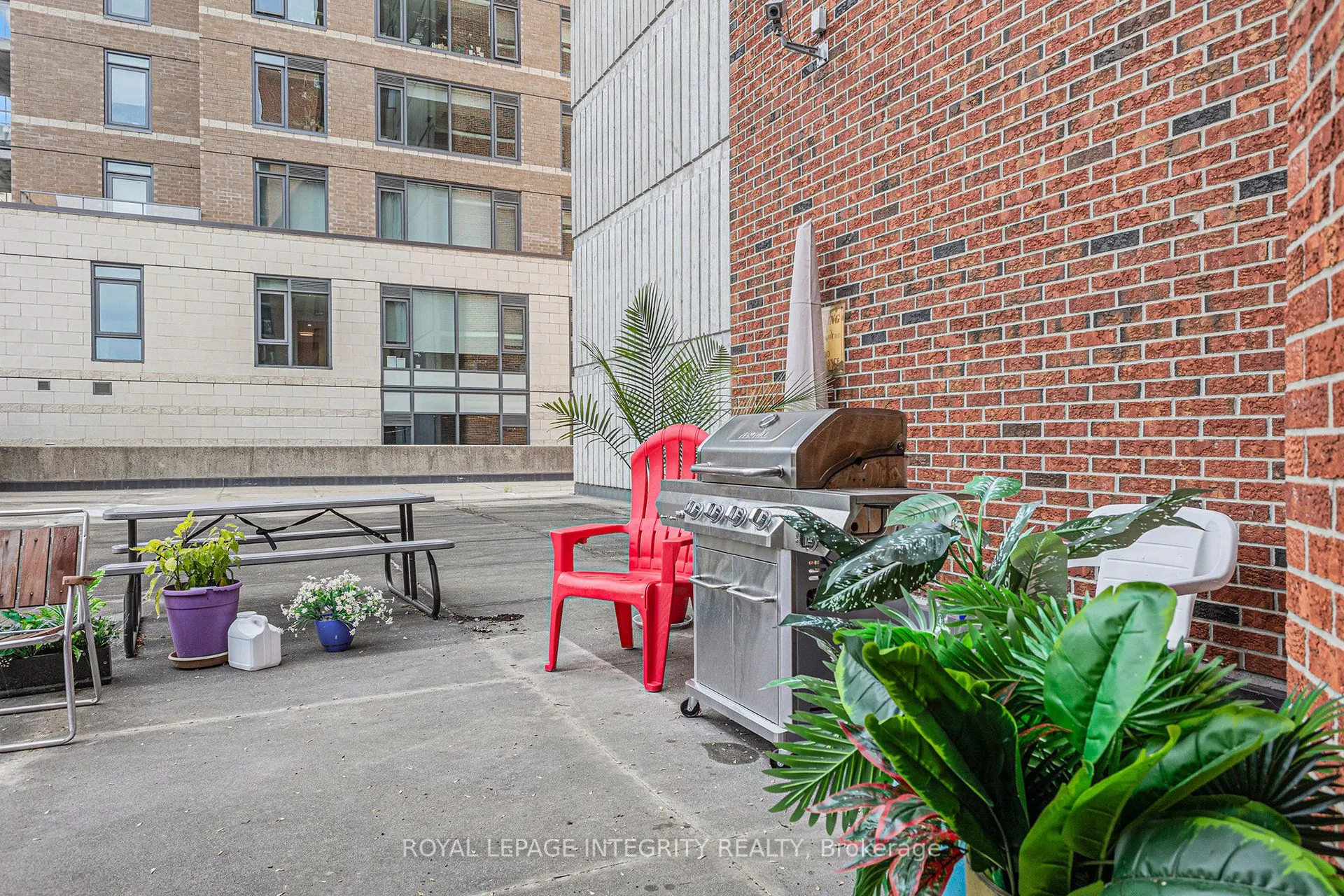 50 Emmerson Avenue, #602