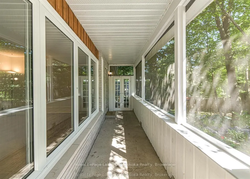 115 Douglas Street