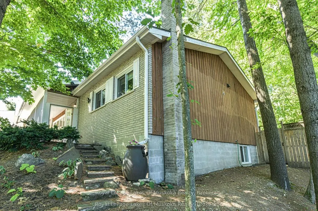115 Douglas Street
