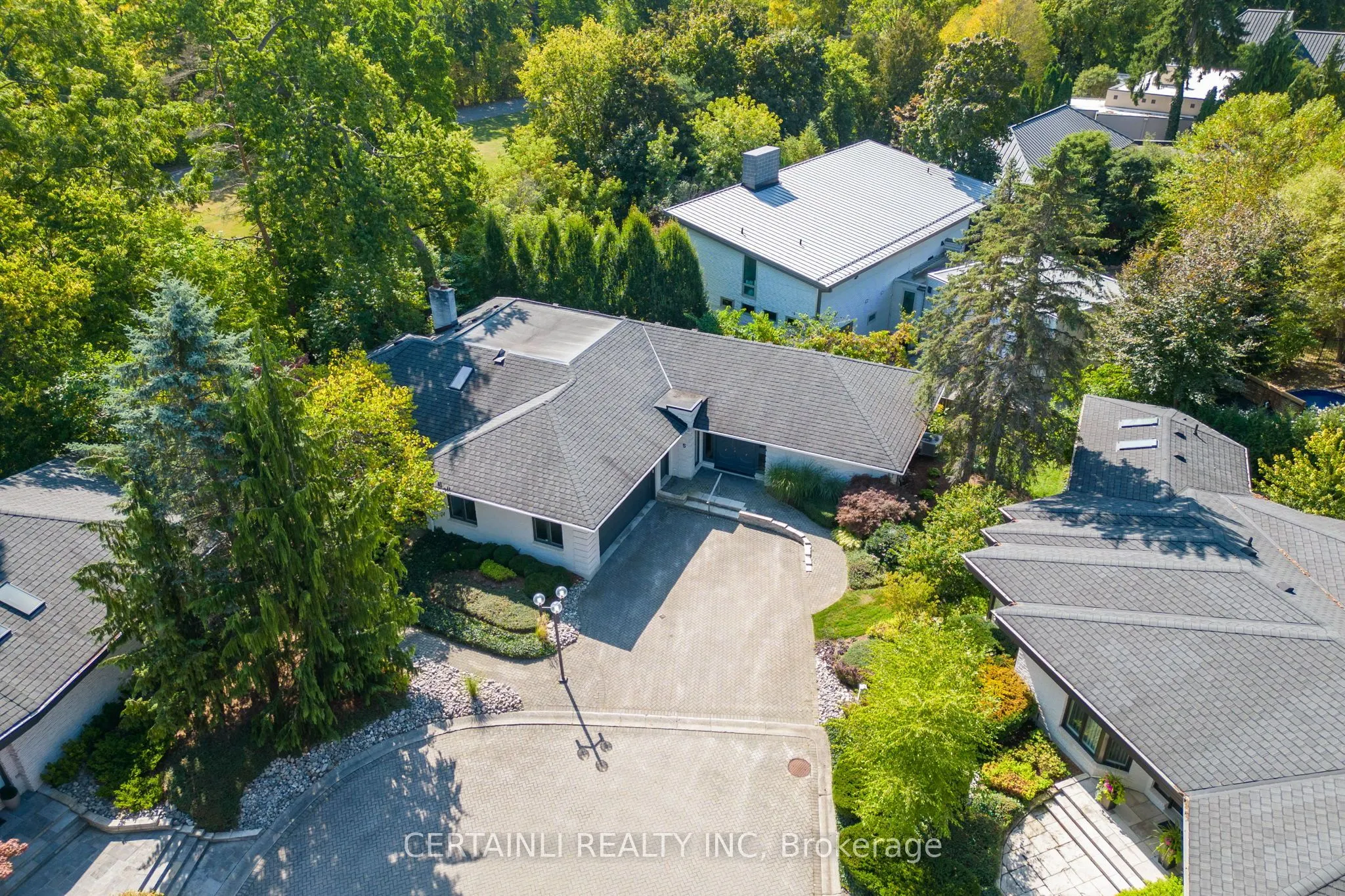 10 Mackellar Avenue, #5
