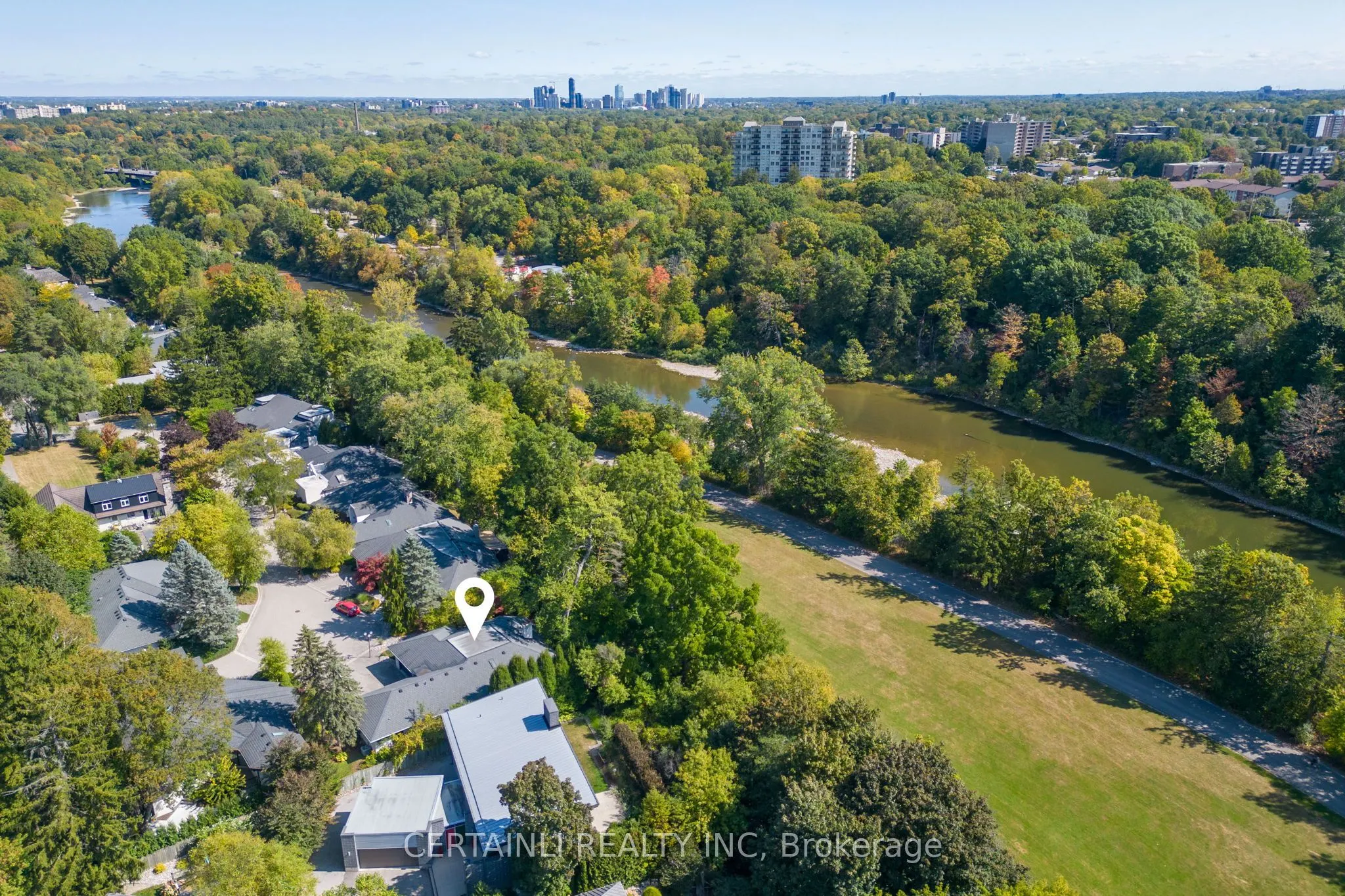 10 Mackellar Avenue, #5