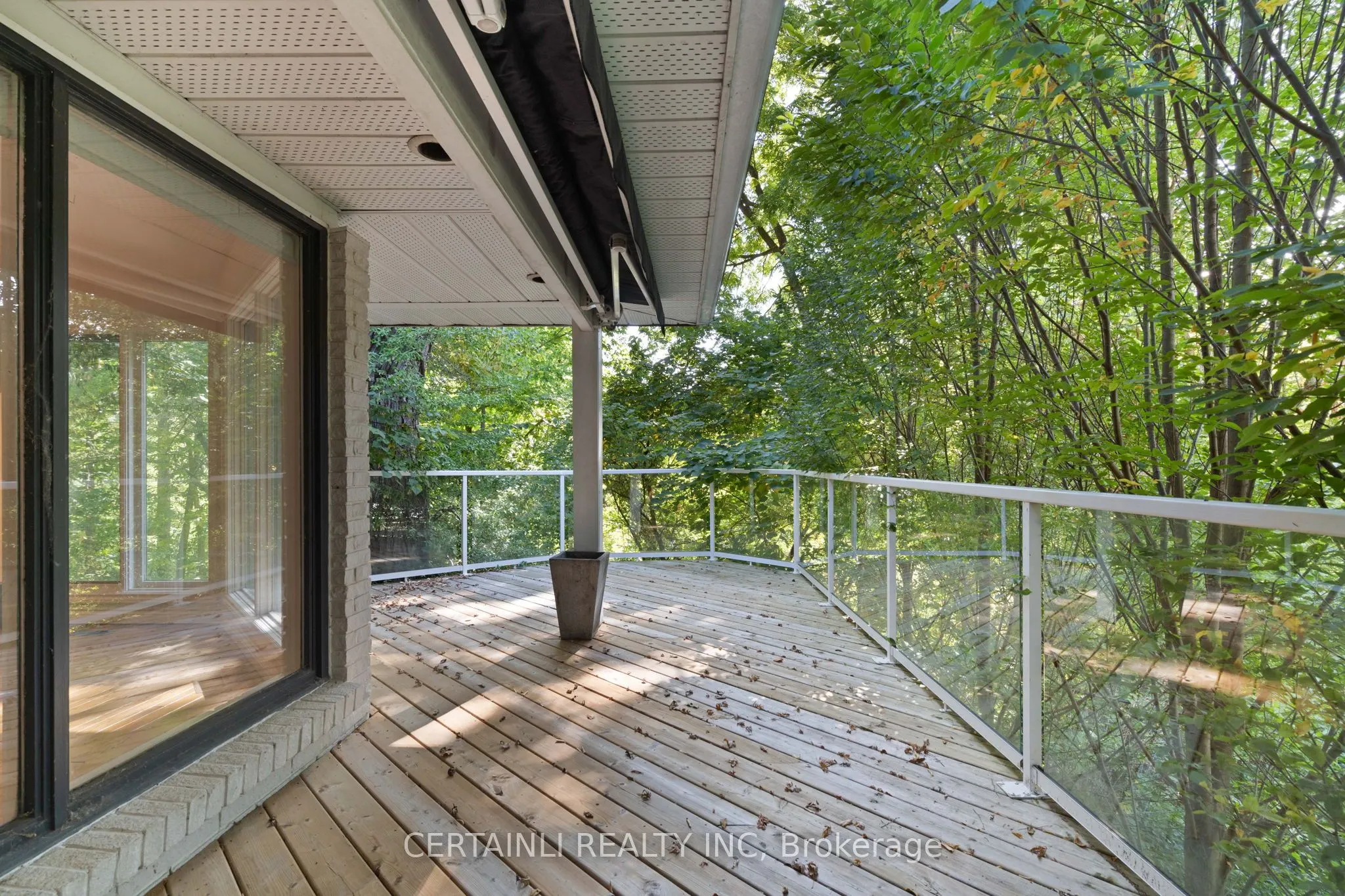 10 Mackellar Avenue, #5