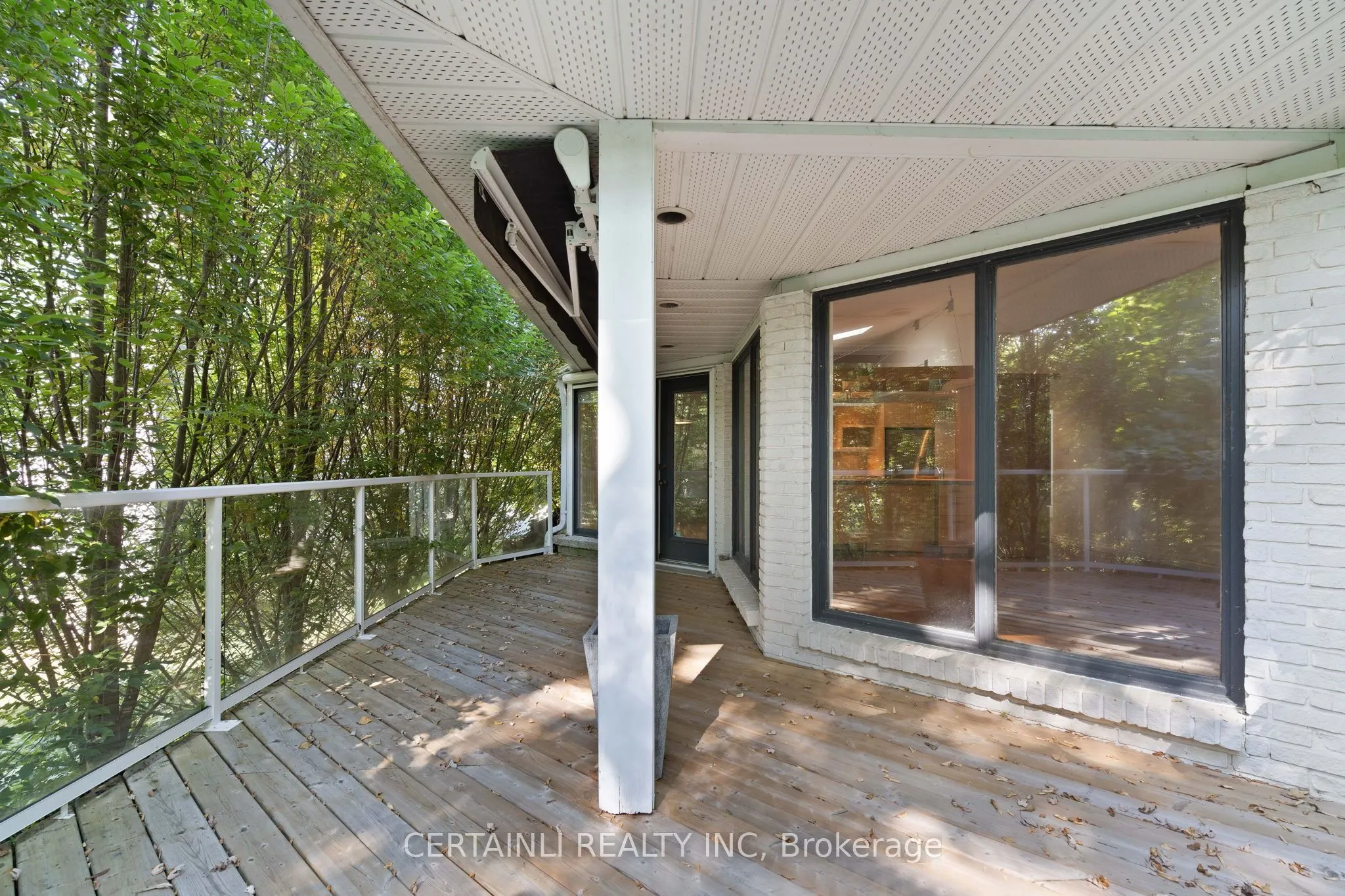 10 Mackellar Avenue, #5