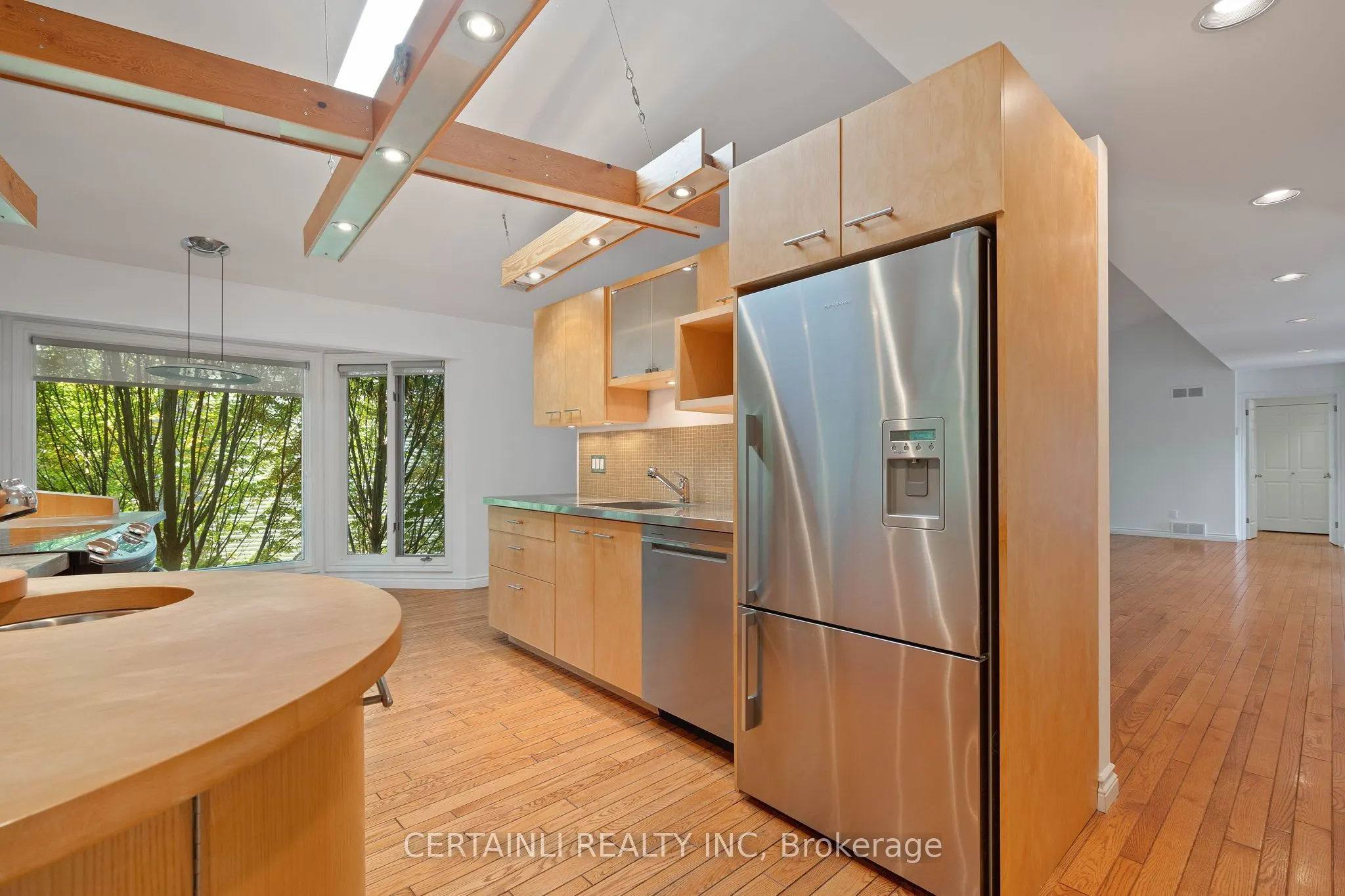 10 Mackellar Avenue, #5