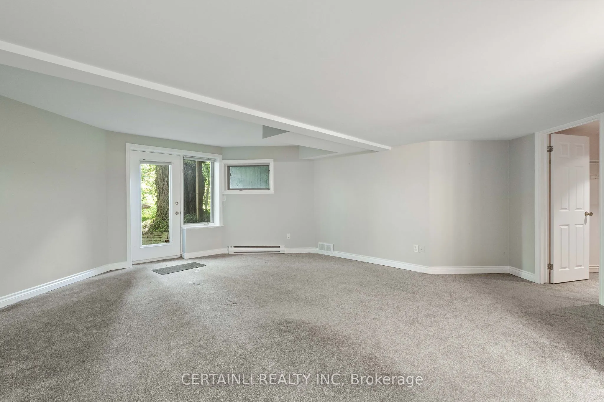 10 Mackellar Avenue, #5