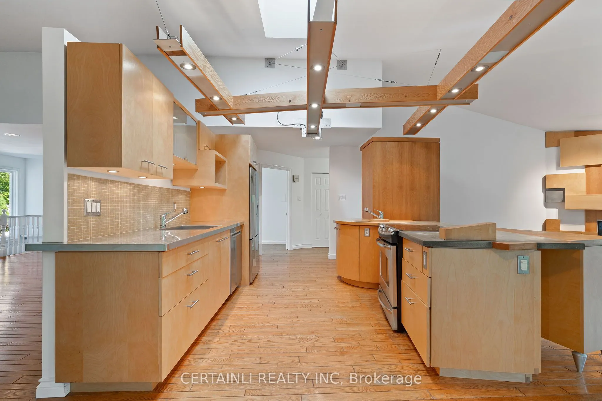10 Mackellar Avenue, #5