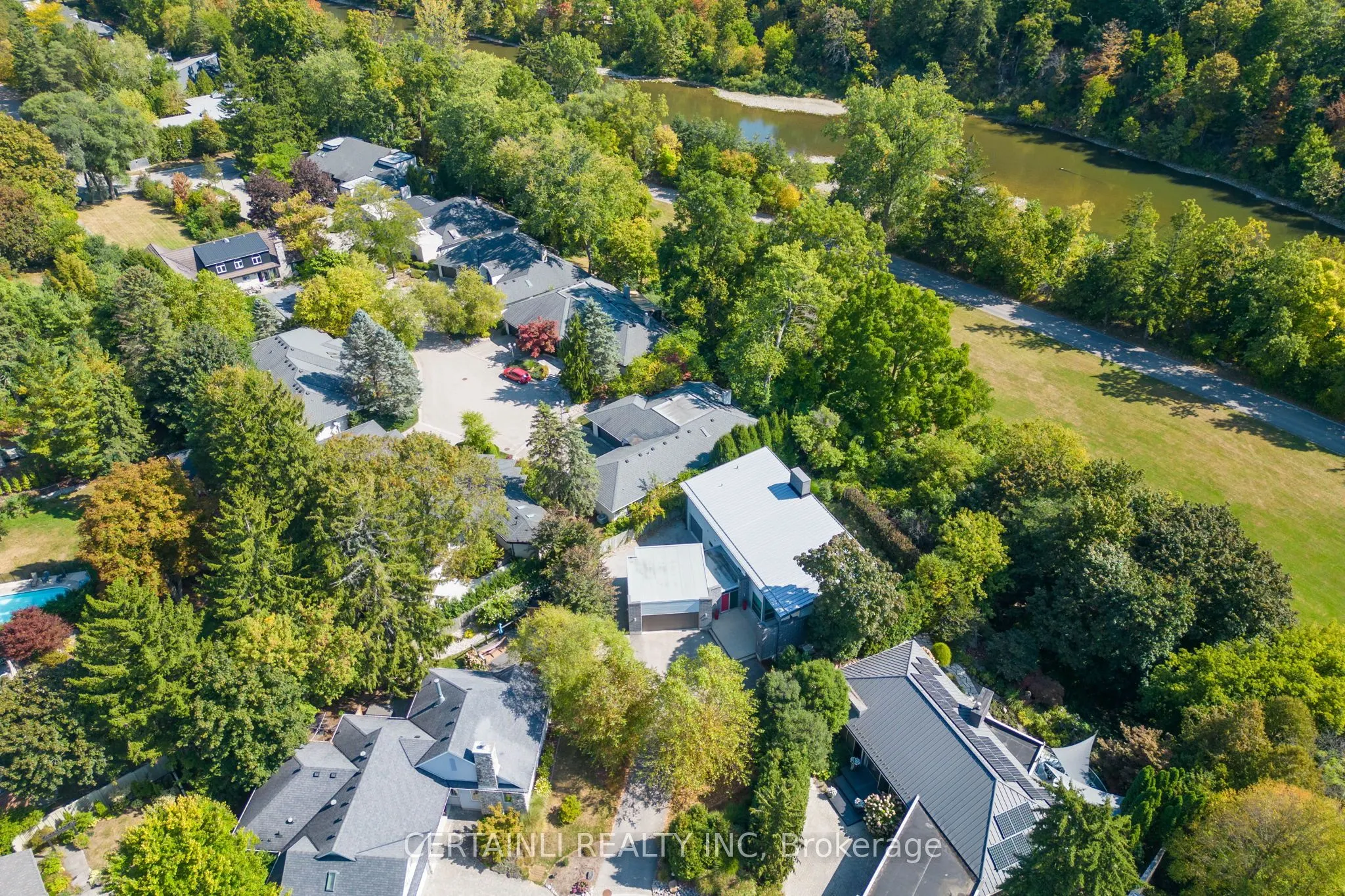 10 Mackellar Avenue, #5