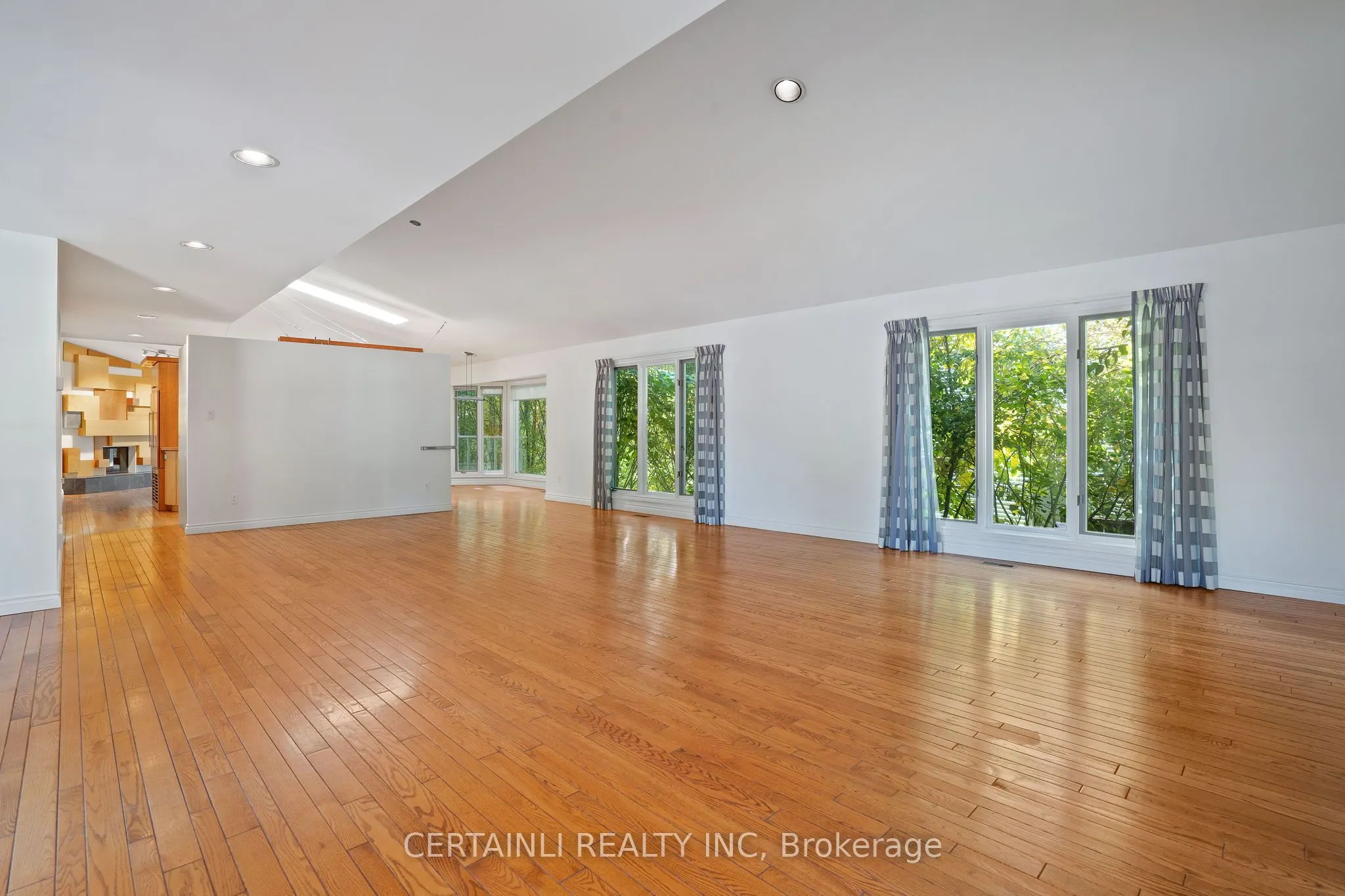 10 Mackellar Avenue, #5