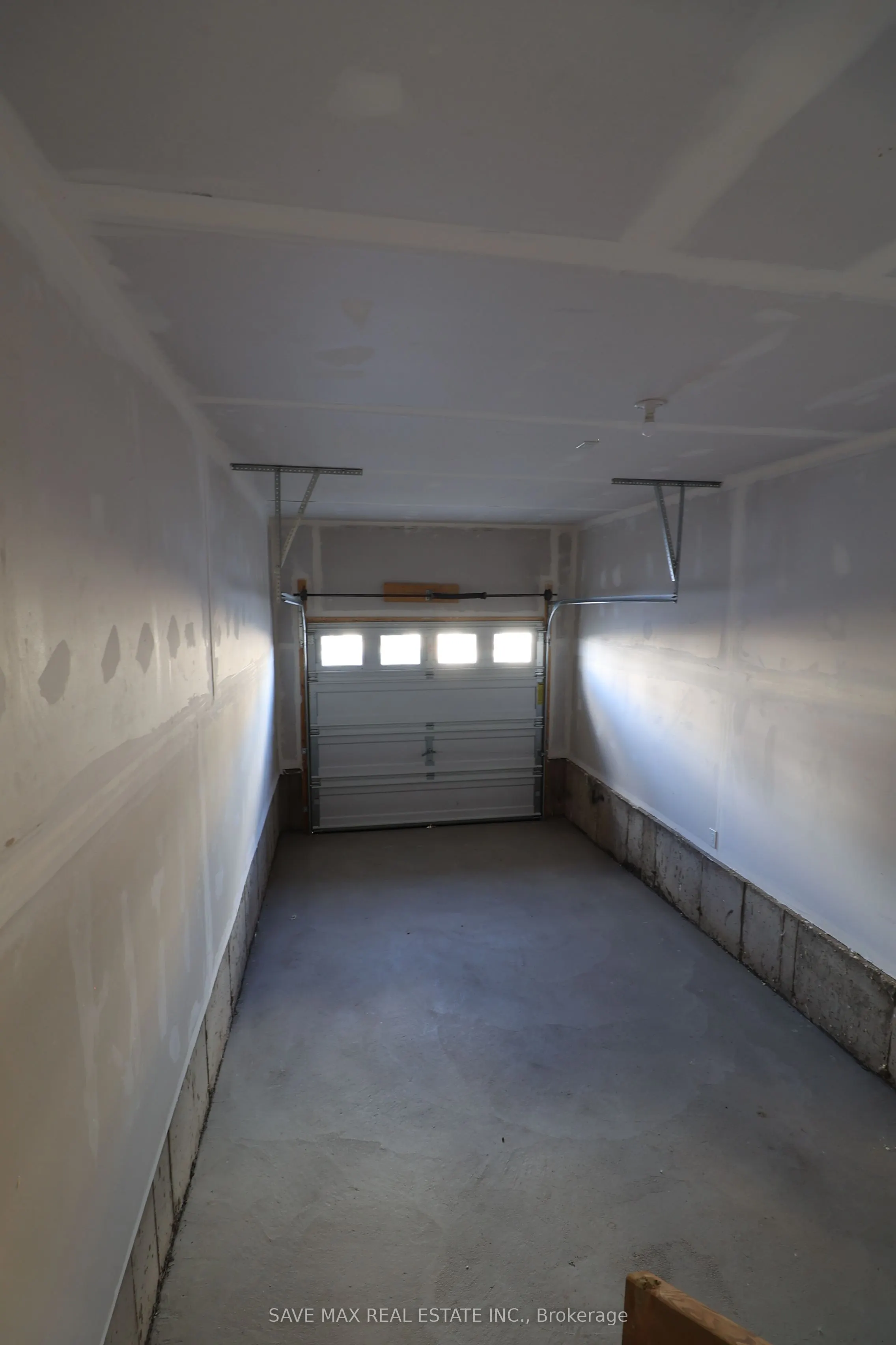 140 Forestwalk Street