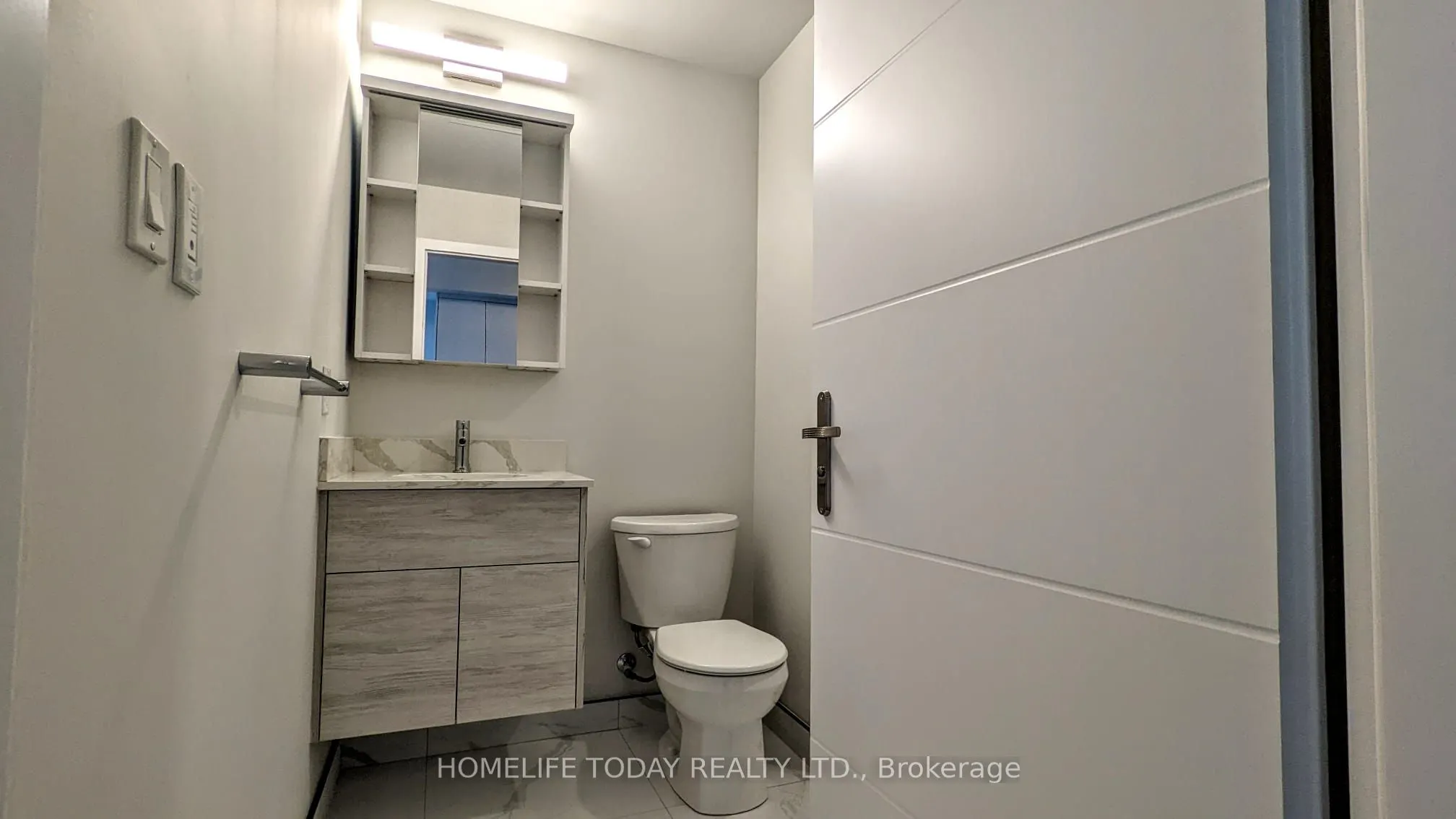 60 Frederick Street, #1210